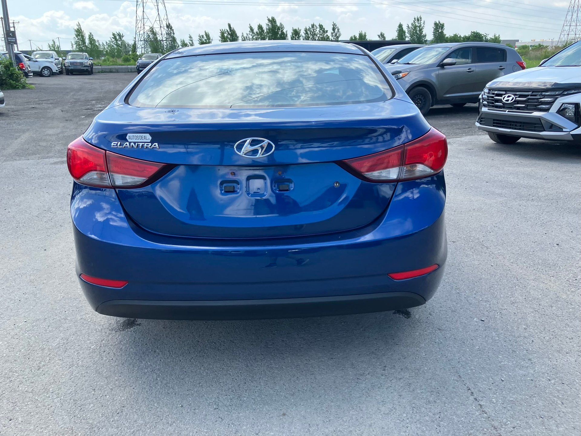 Hyundai Elantra 2016 - Thumbnail 6