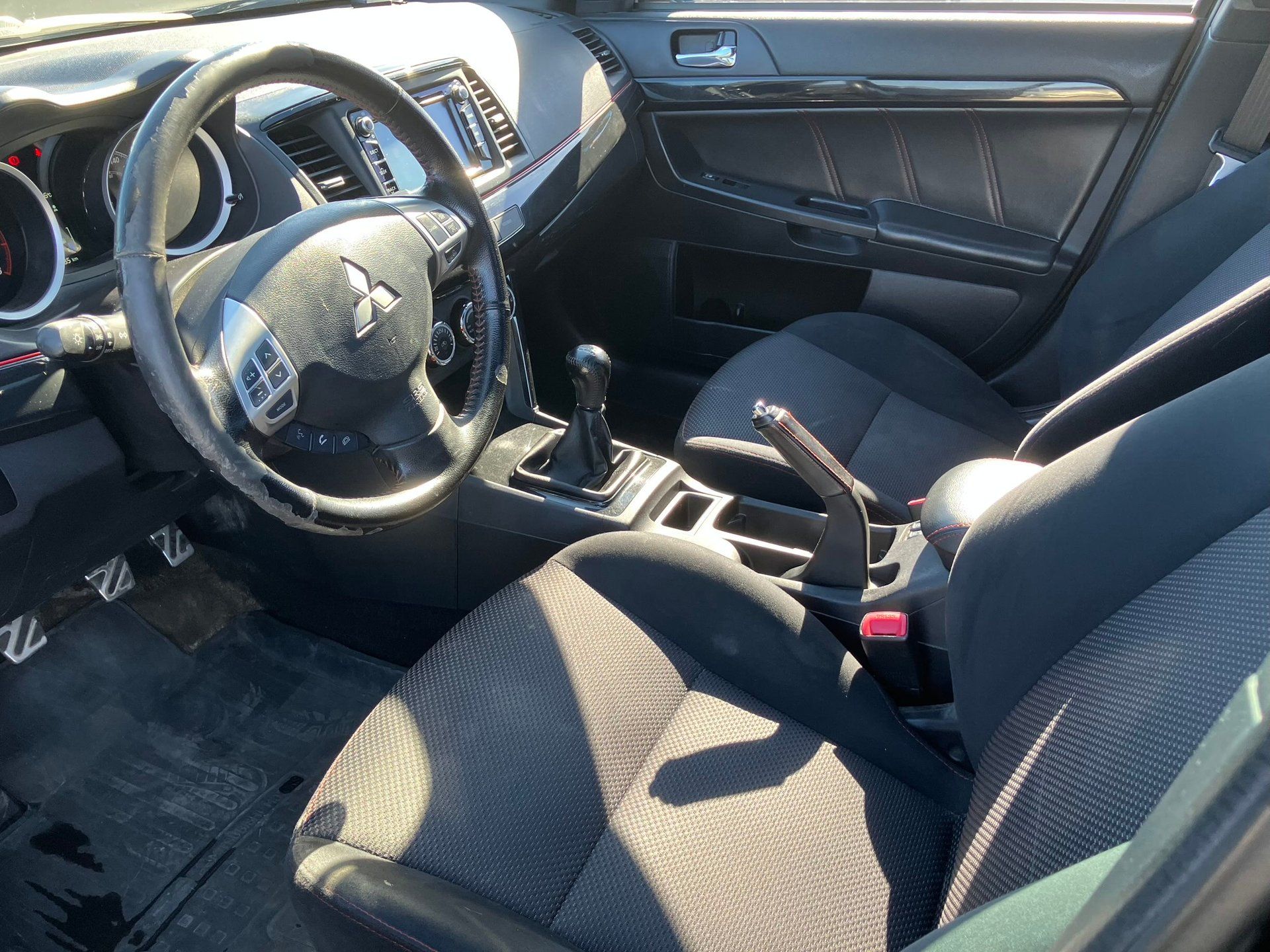 Mitsubishi Lancer 2017 - Thumbnail 12