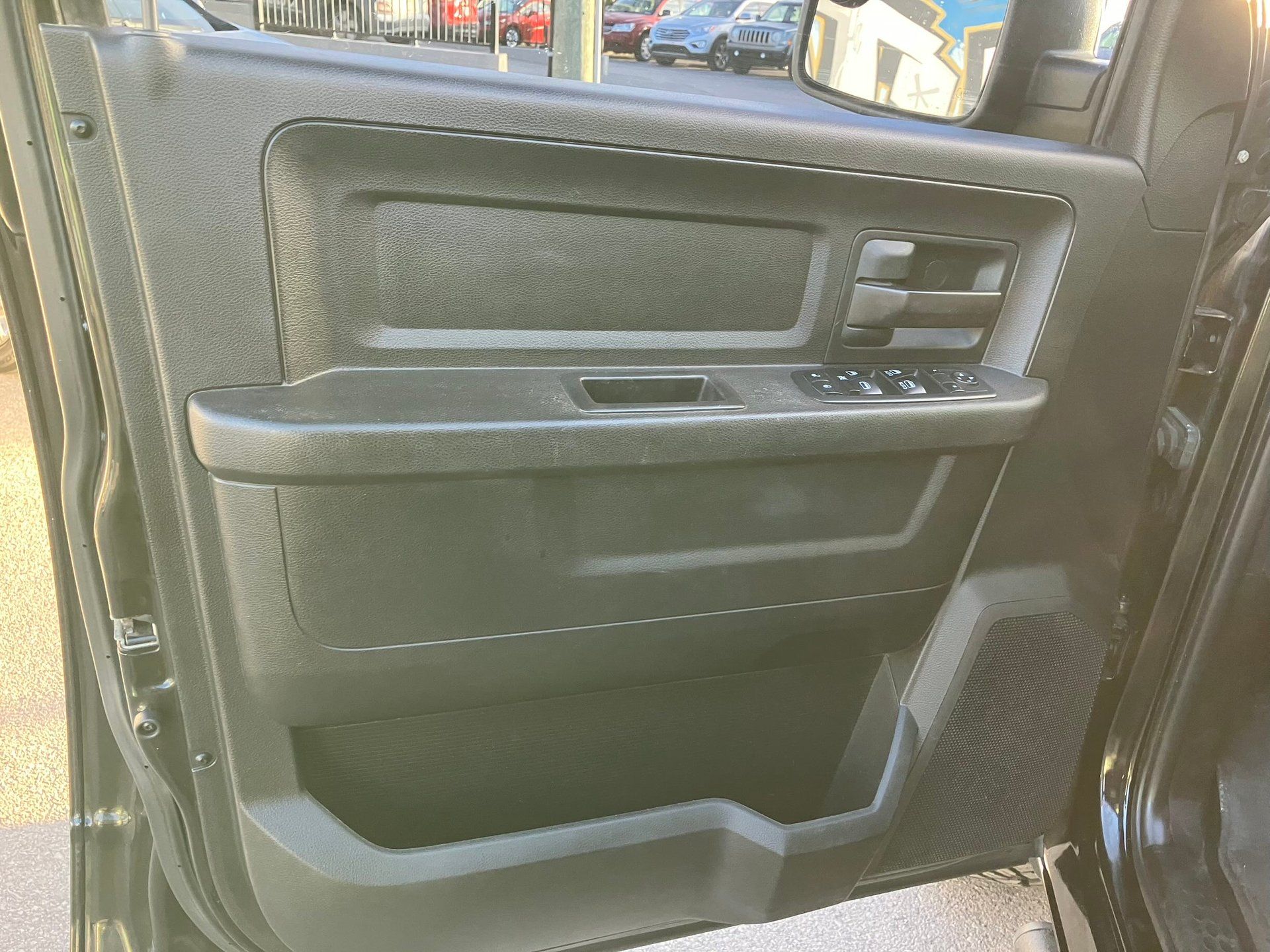 Ram 1500 2018 - Thumbnail 9