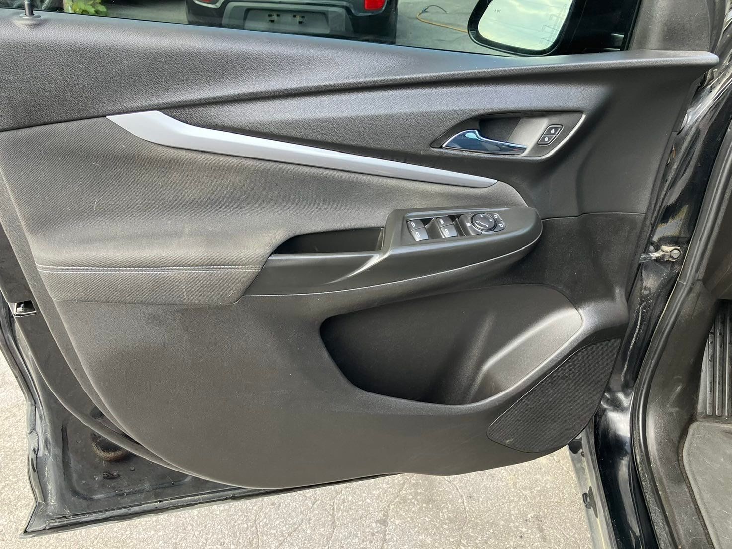 Chevrolet Bolt EUV 2023 - Thumbnail 10