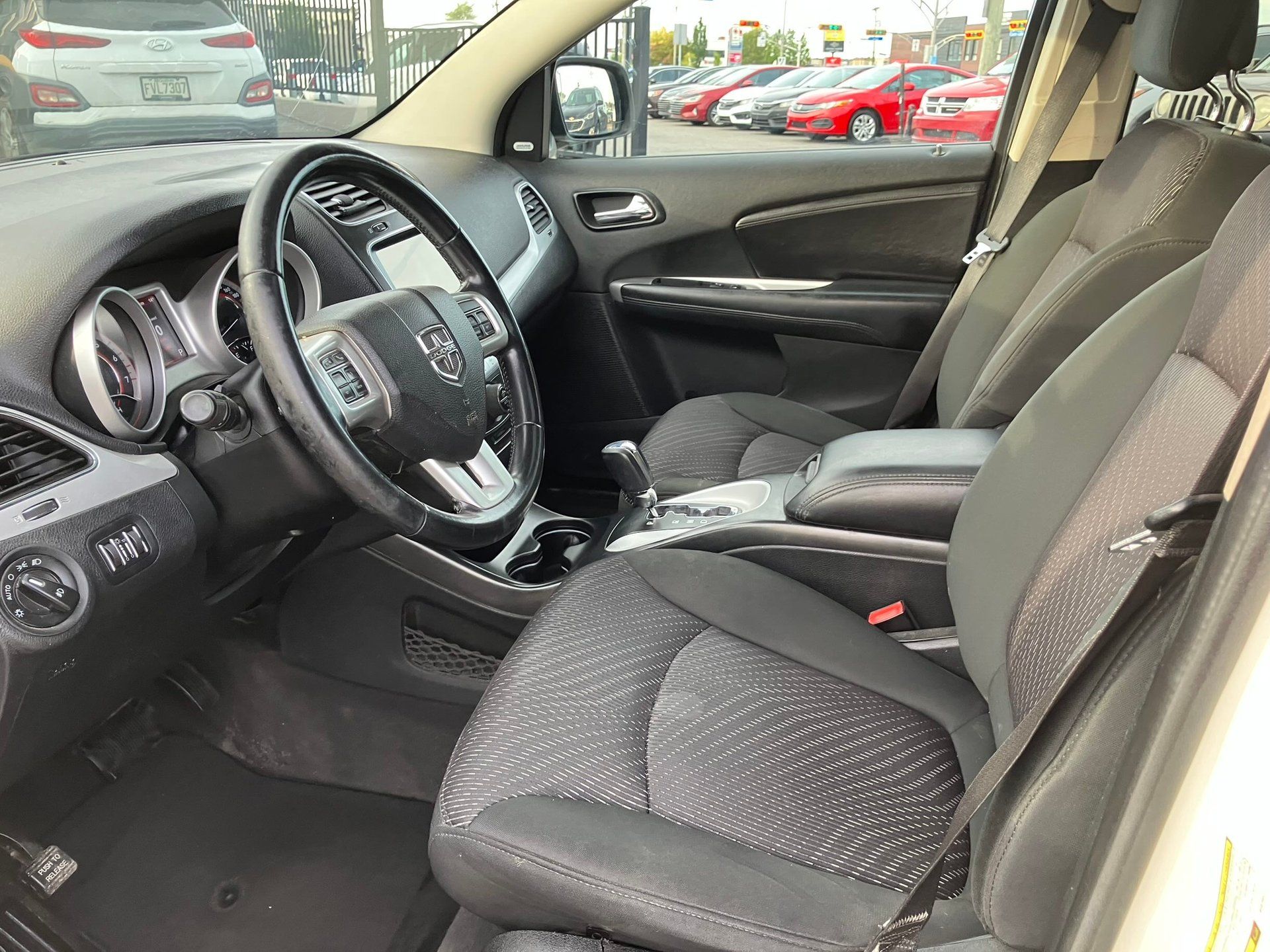 Dodge Journey 2011 - Thumbnail 11