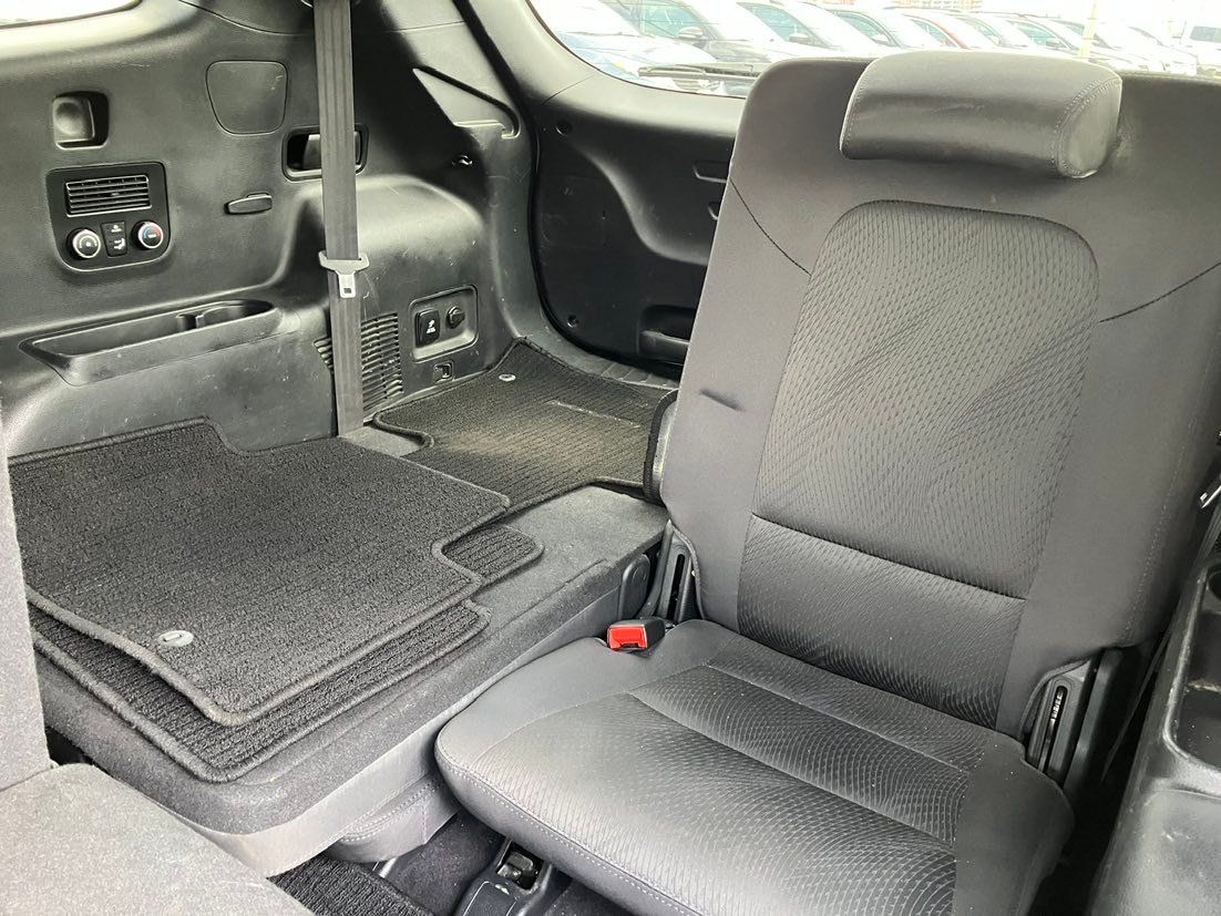Hyundai Santa Fe XL 2017 - Image 14