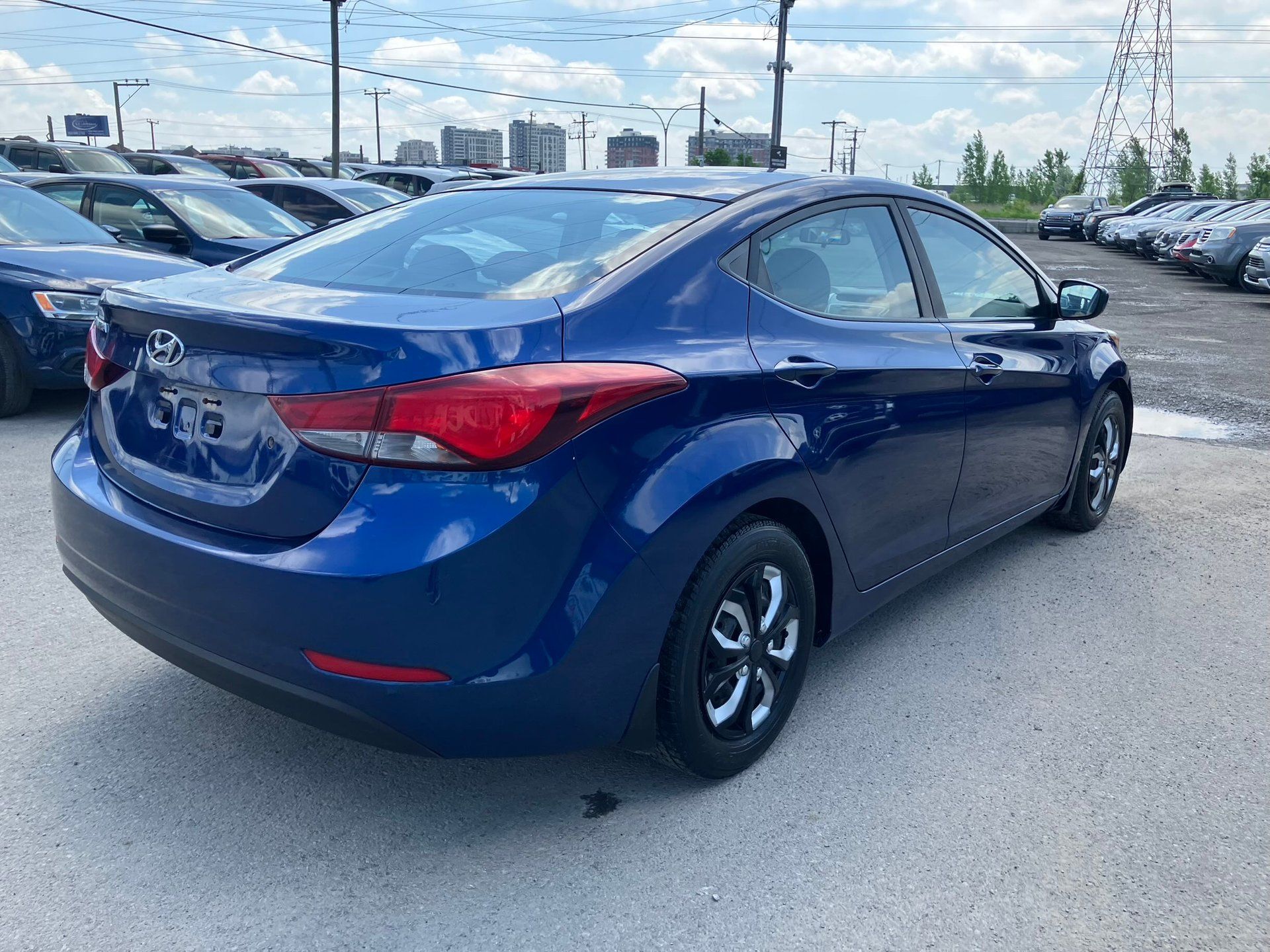 Hyundai Elantra 2016 - Image 5