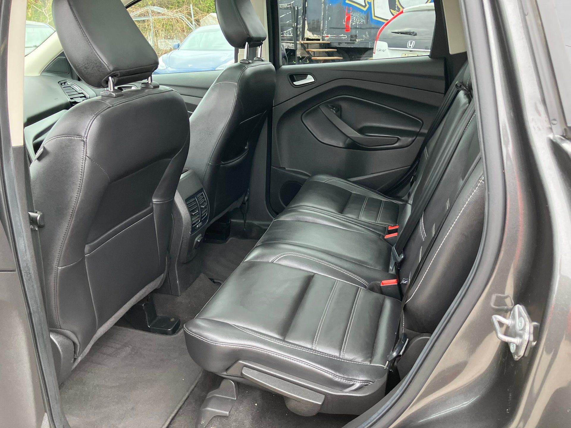 Ford Escape 2018 - Image 13