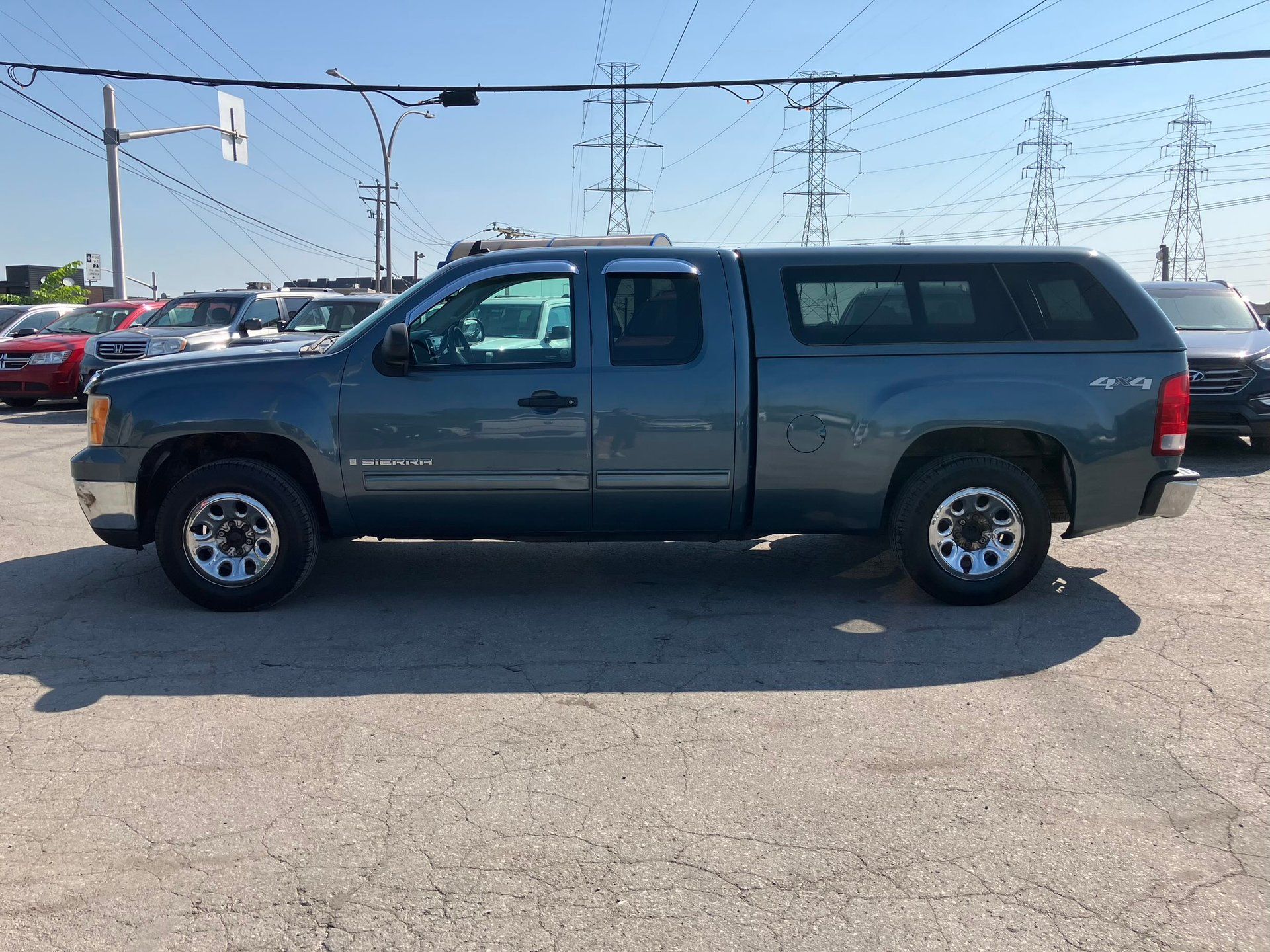 GMC Sierra 1500 2009 - Image 2