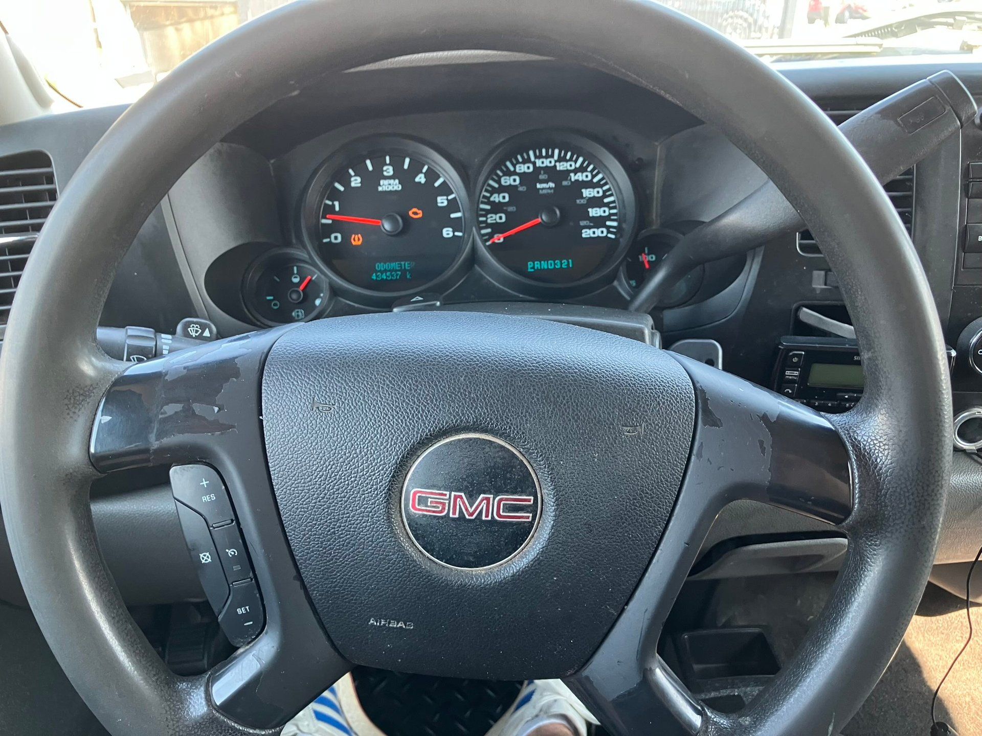 GMC Sierra 1500 2009 - Image 12