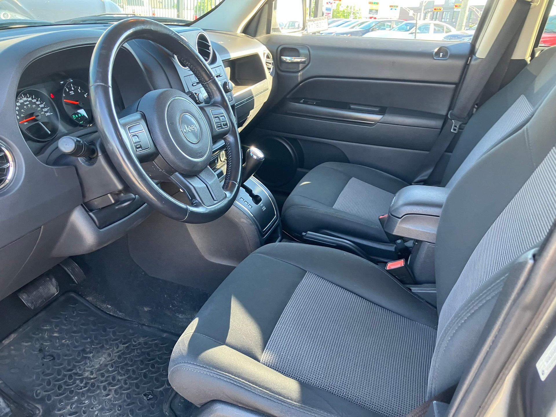 Jeep Patriot 2012 - Image 11