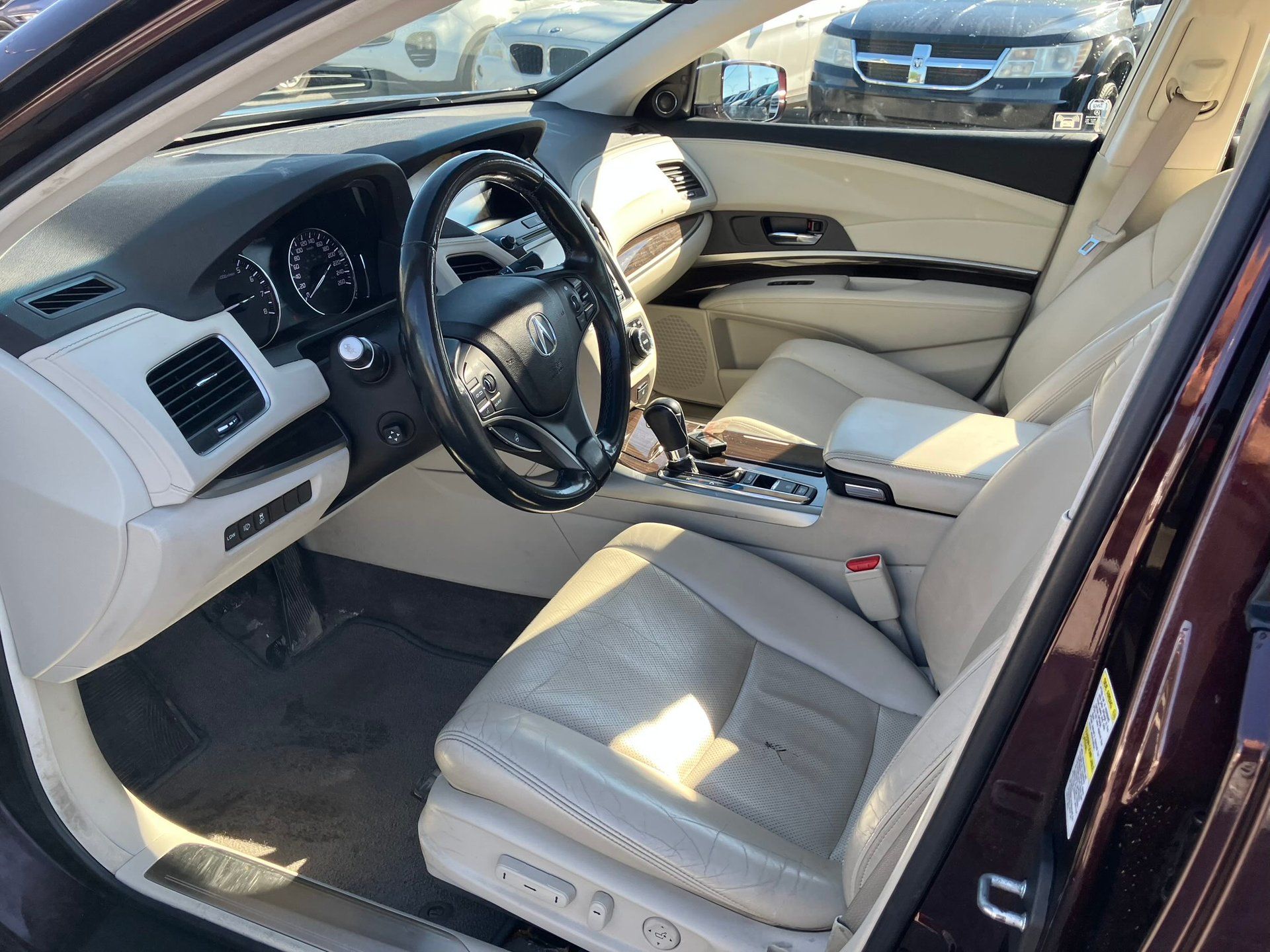 Acura RLX 2014 - Image 12