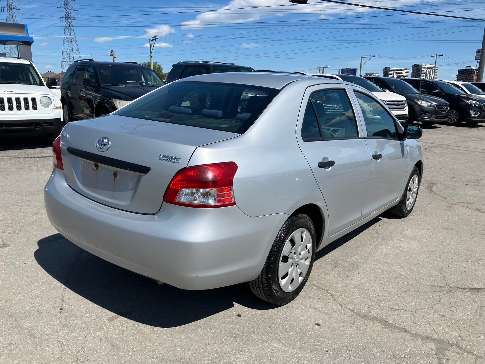 Toyota Yaris 2009 - Image 5