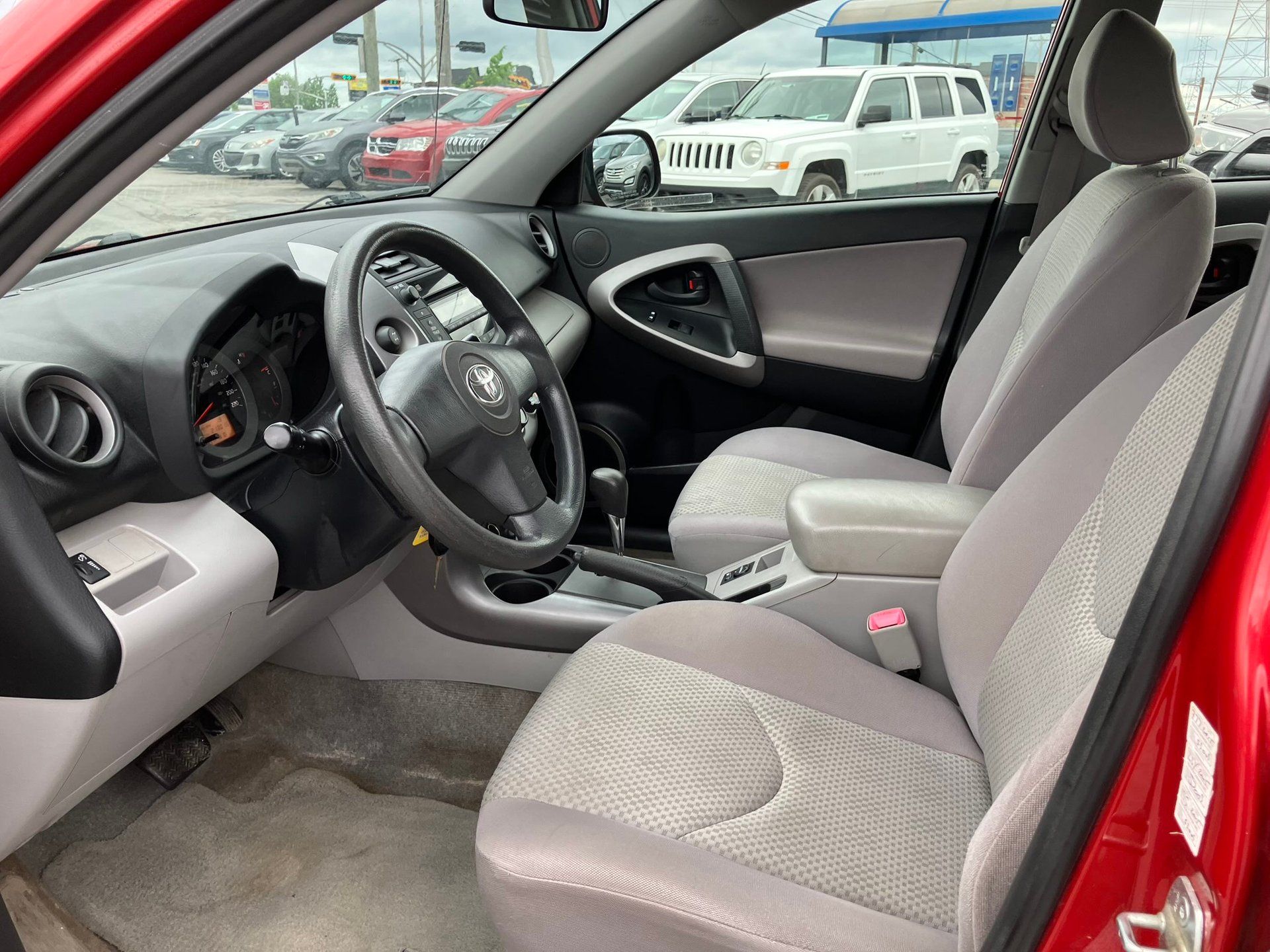 Toyota RAV4 2008 - Image 11