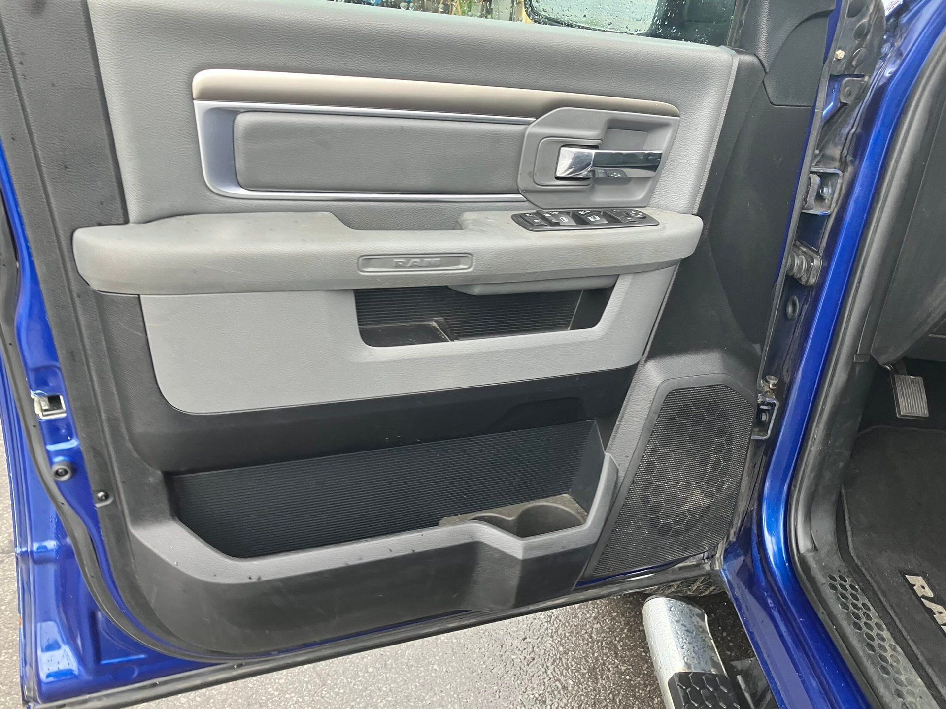 Ram 1500 2017 - Image 10