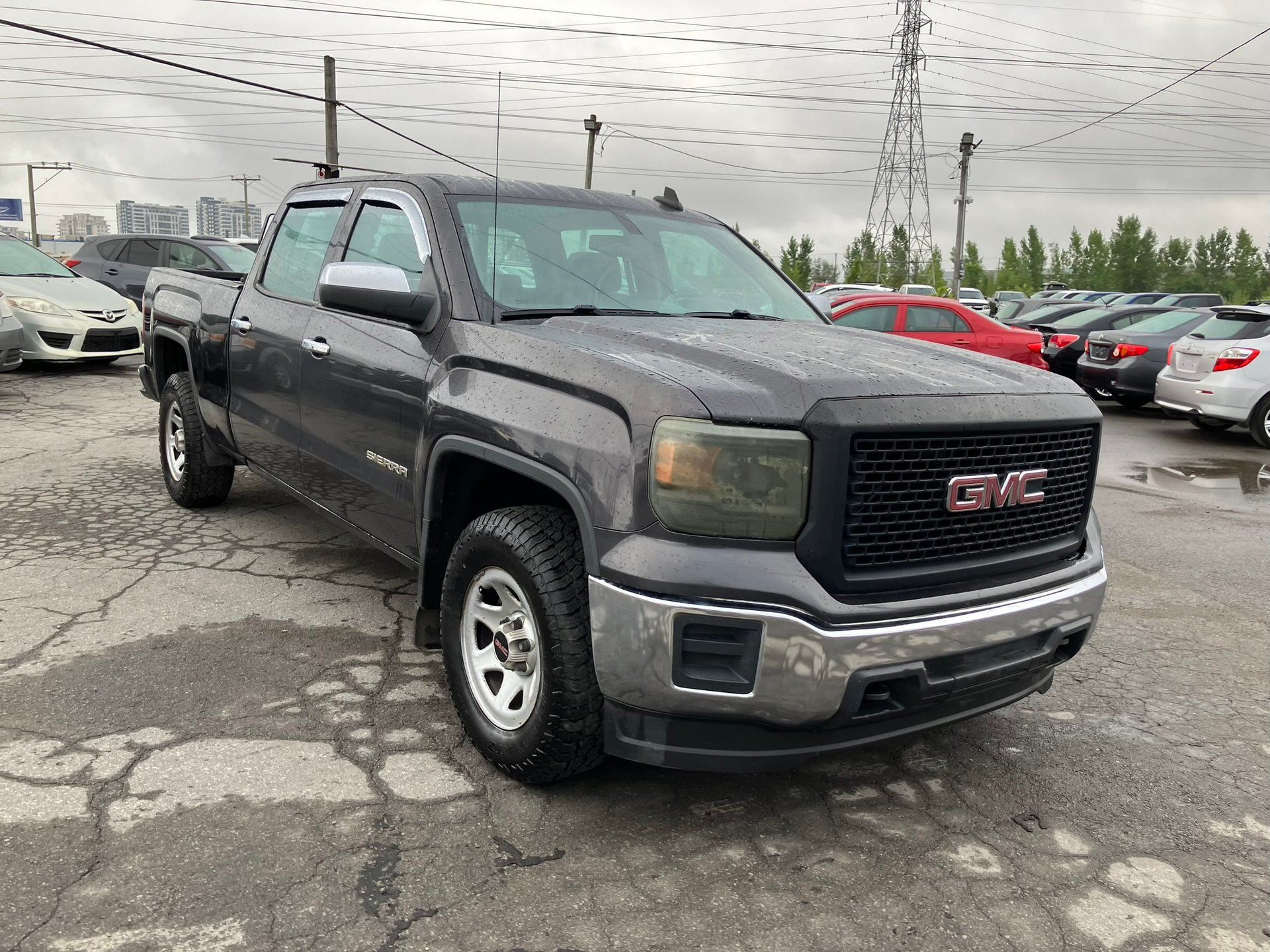GMC Sierra 1500 2015 - Image 2 
