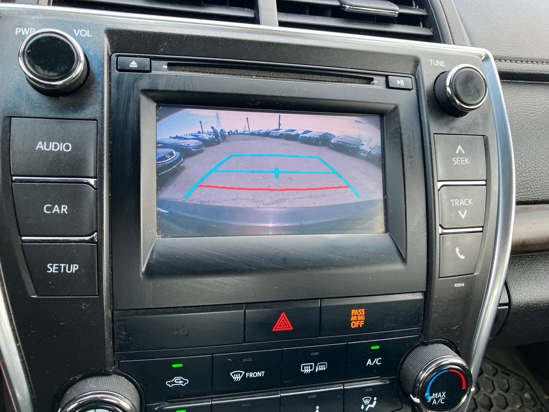 Toyota Camry 2017 - Image 14