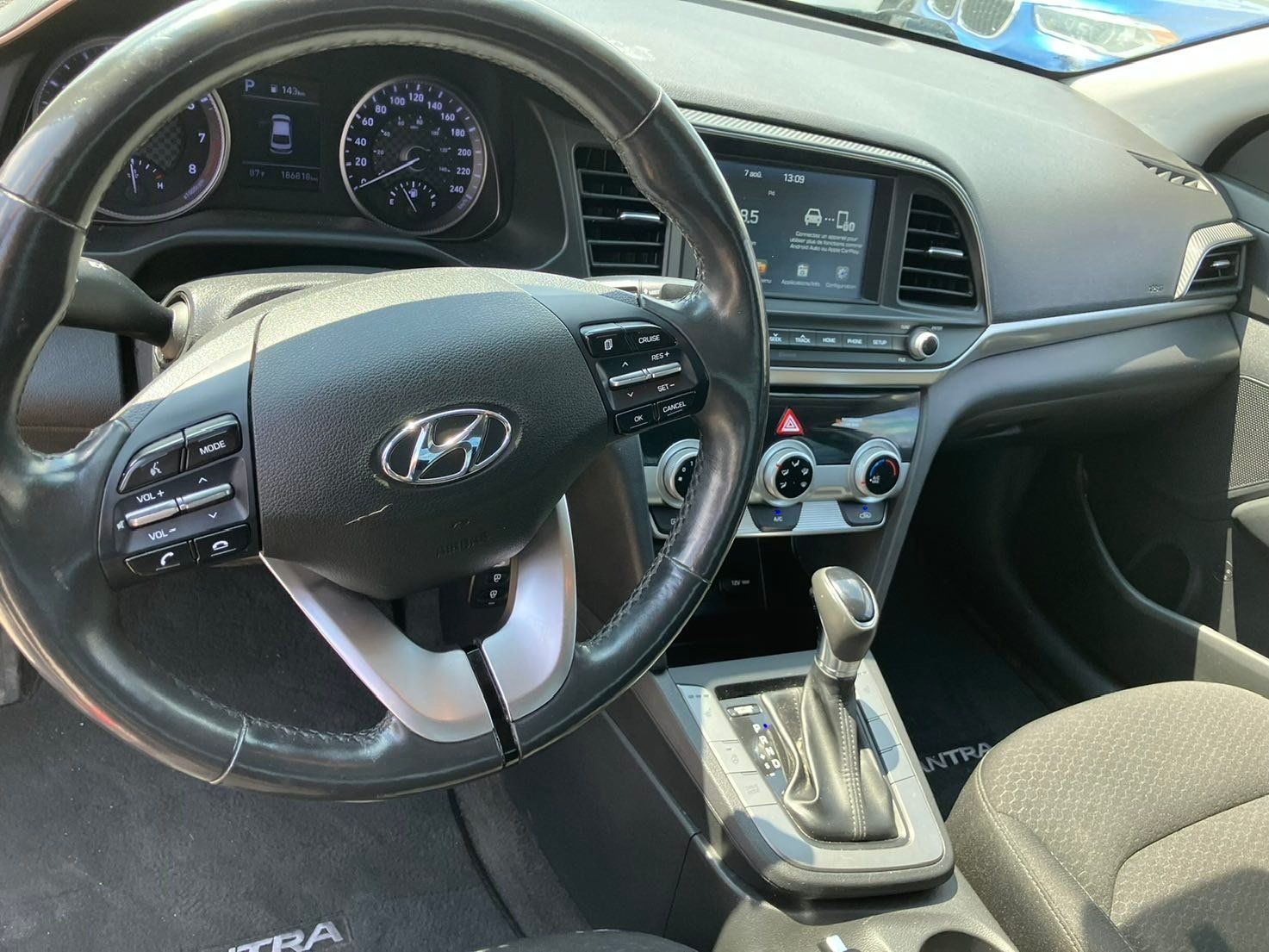 Hyundai Elantra 2019 - Image 11