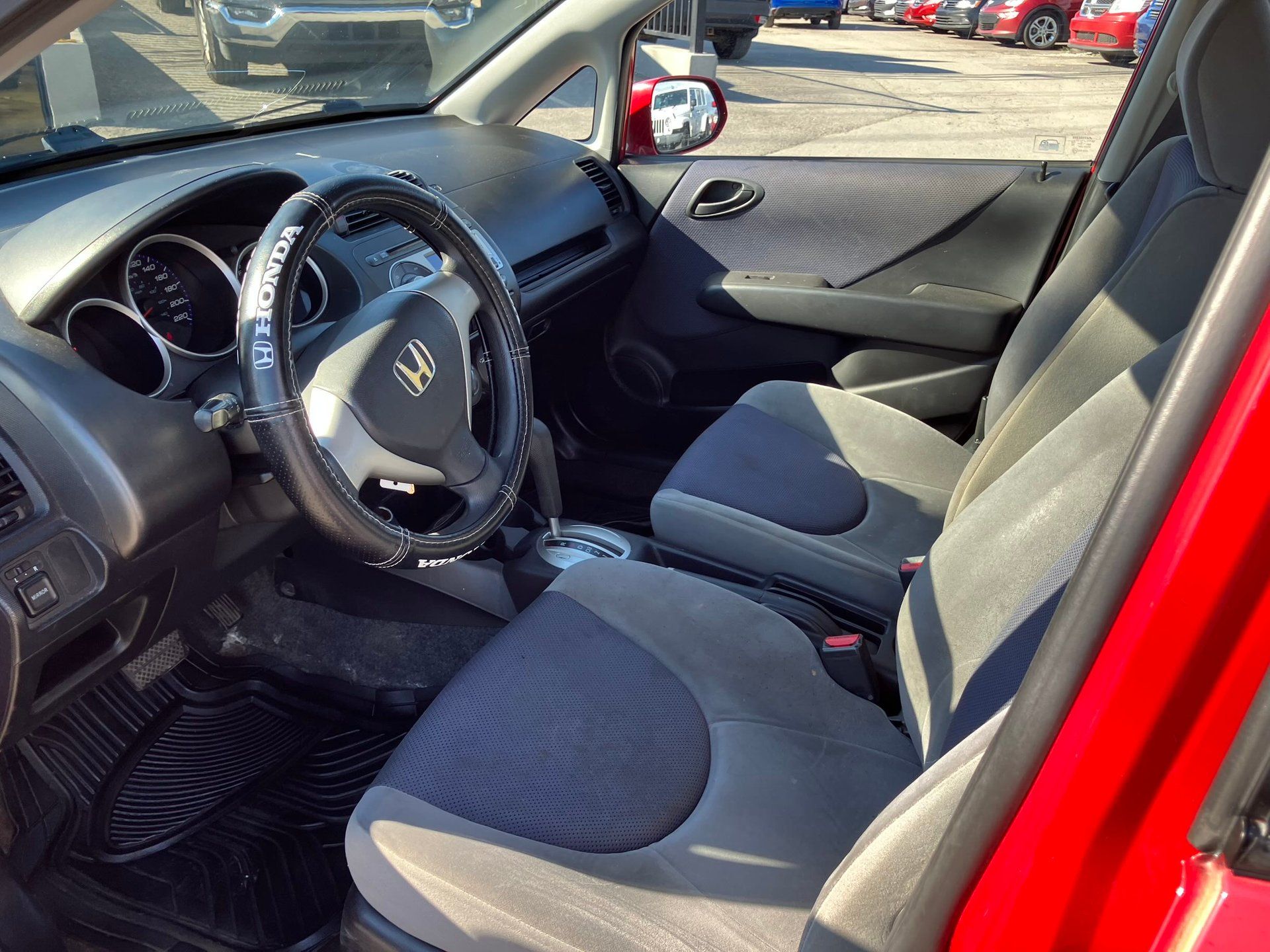 Honda Fit 2007 - Image 10