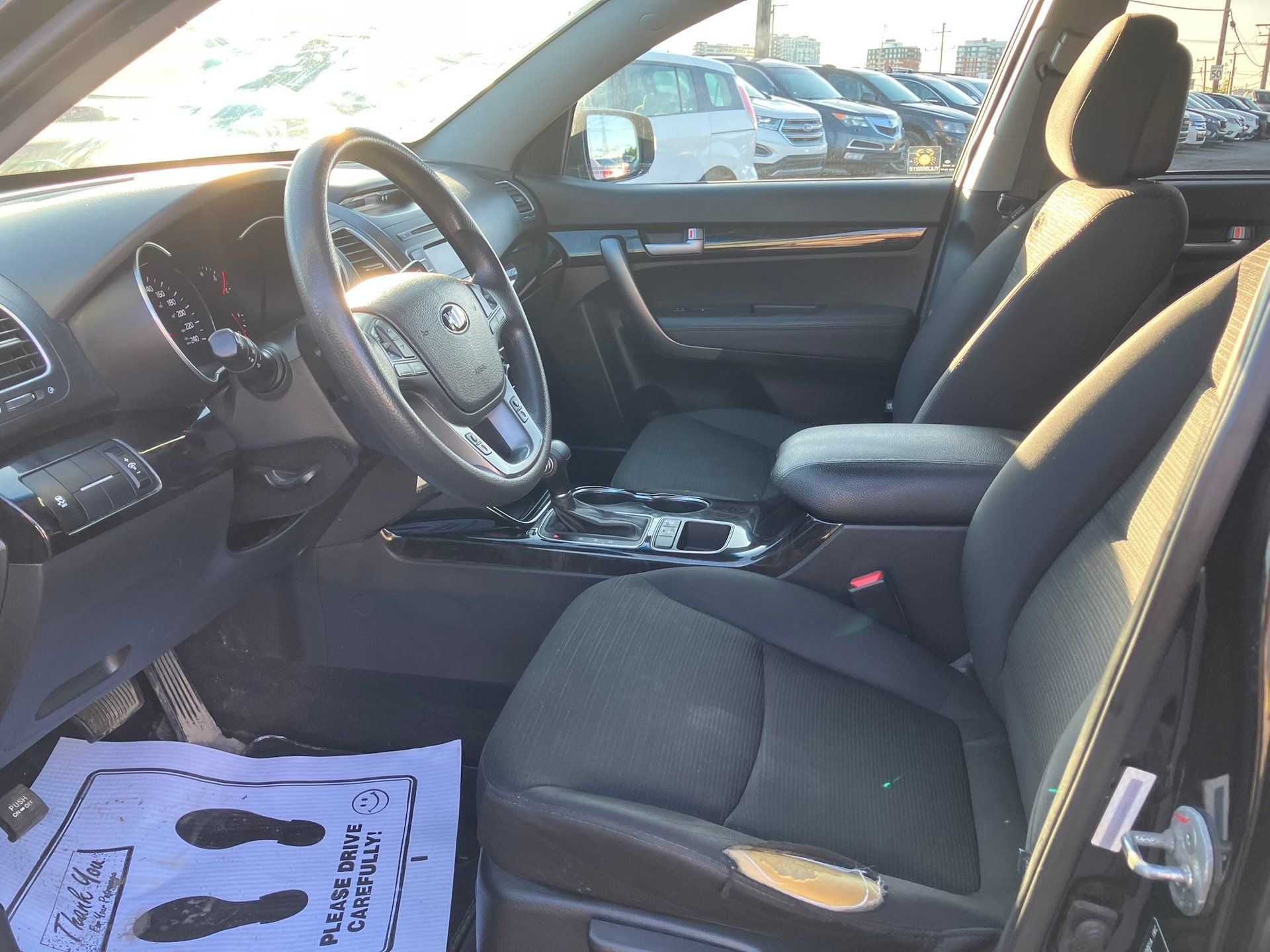 Kia Sorento 2015 - Image 10 