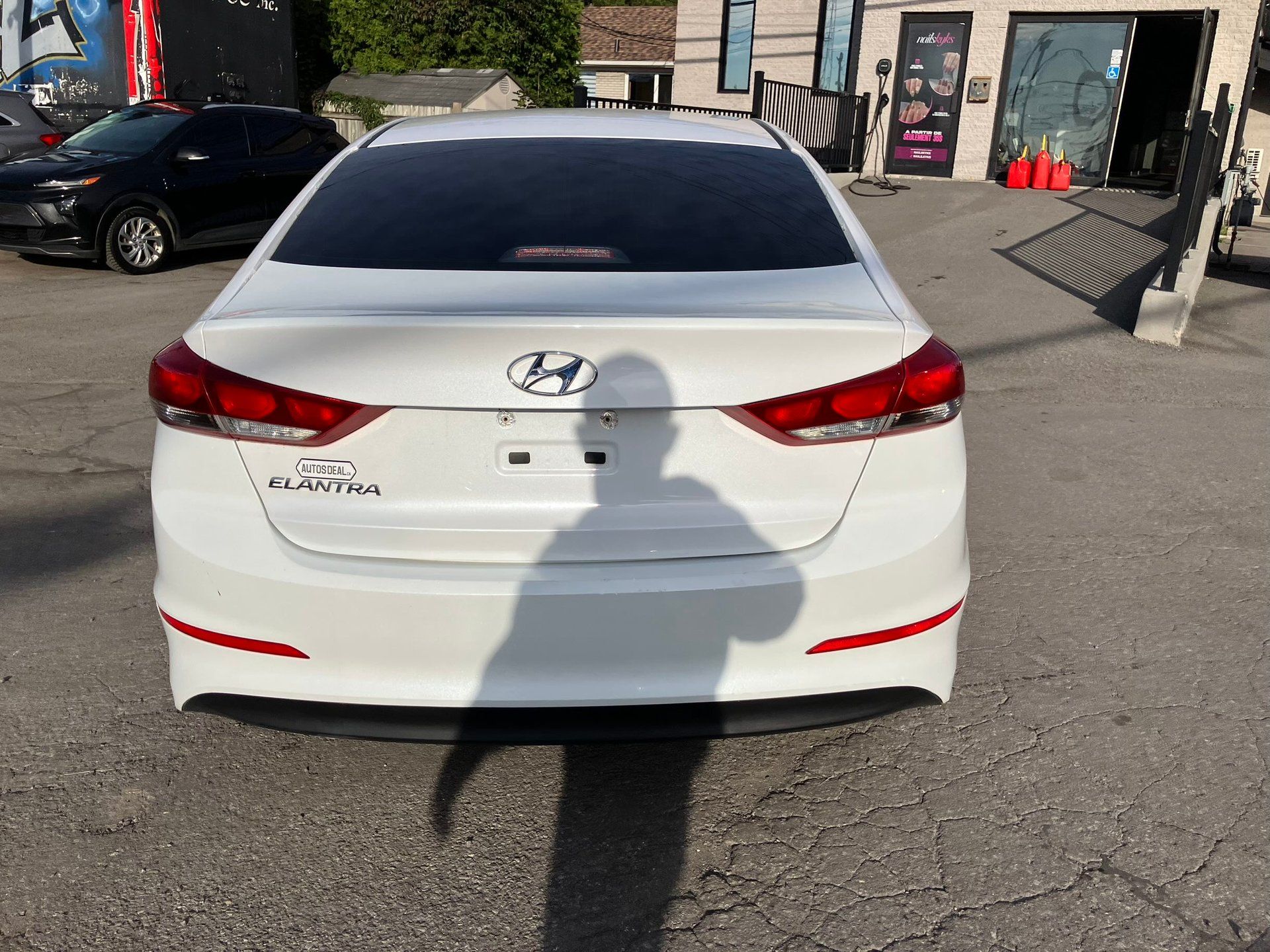 Hyundai Elantra 2017 - Image 5 