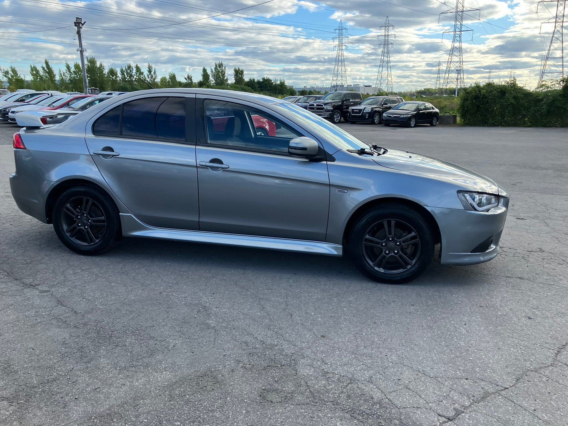 Mitsubishi Lancer 2015 - Image 3 