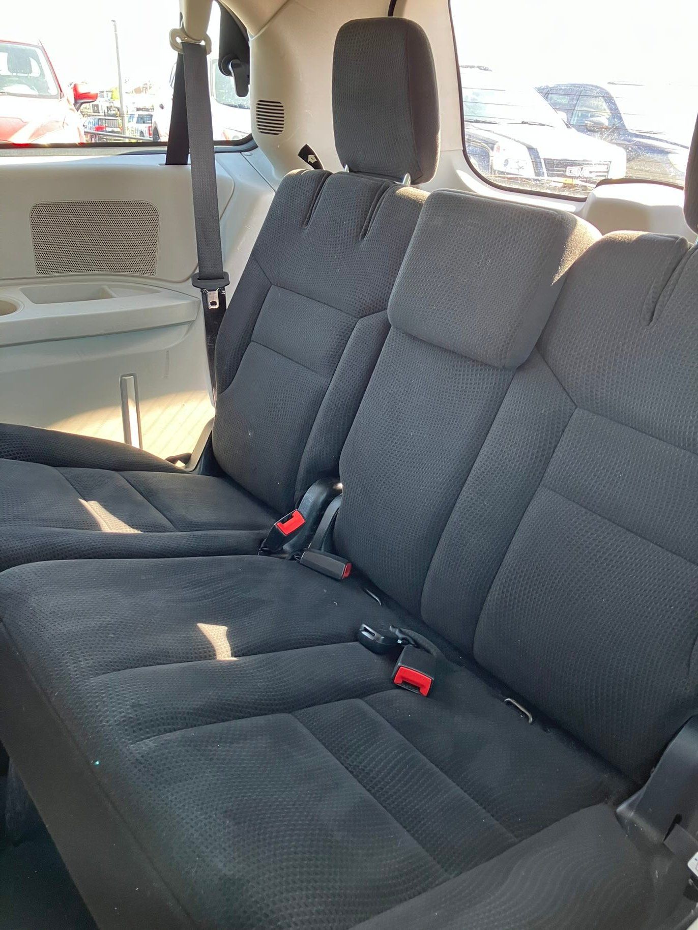 Dodge Grand Caravan 2016 - Image 13 