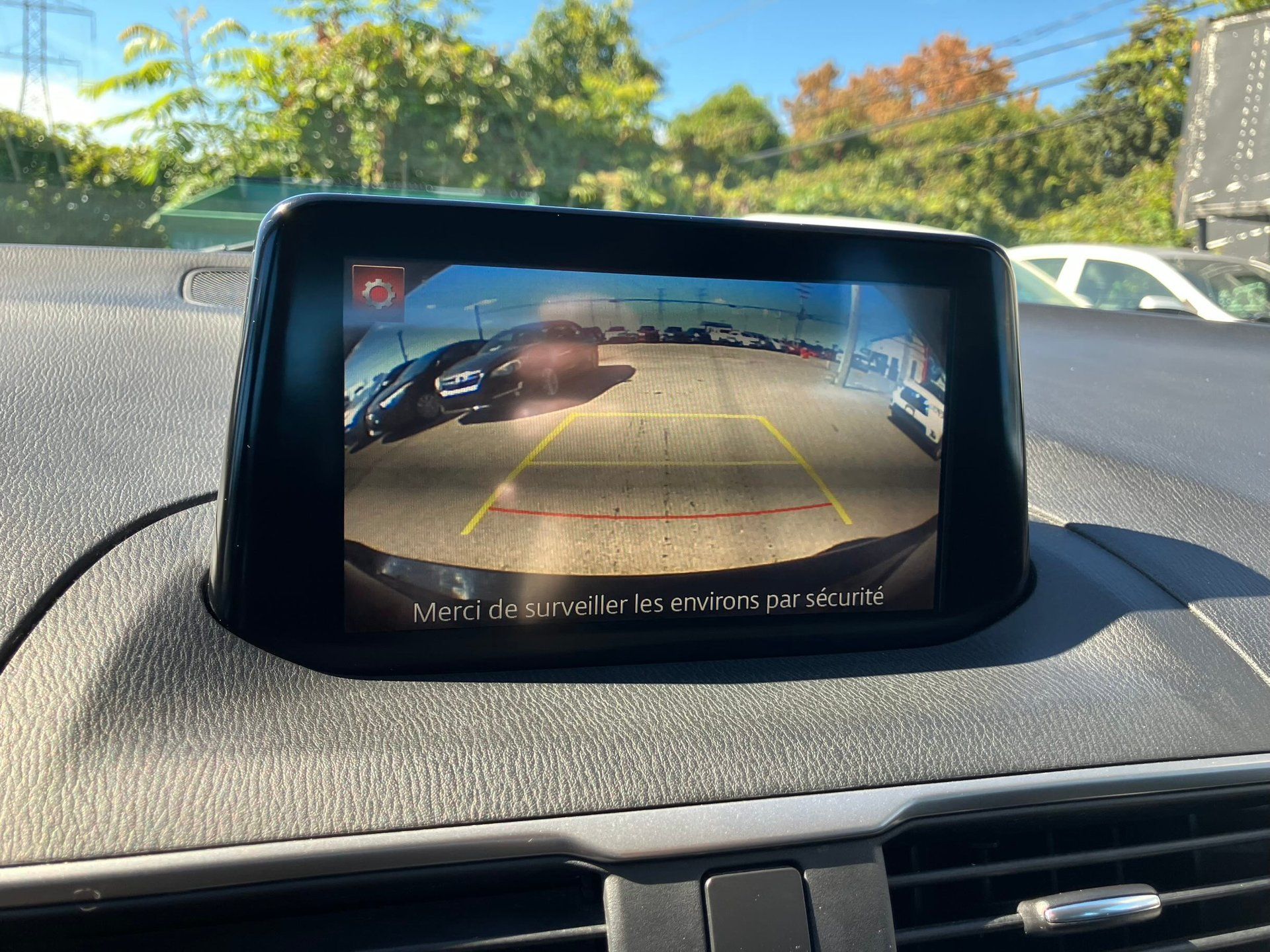 Mazda Mazda3 2018 - Image 16 