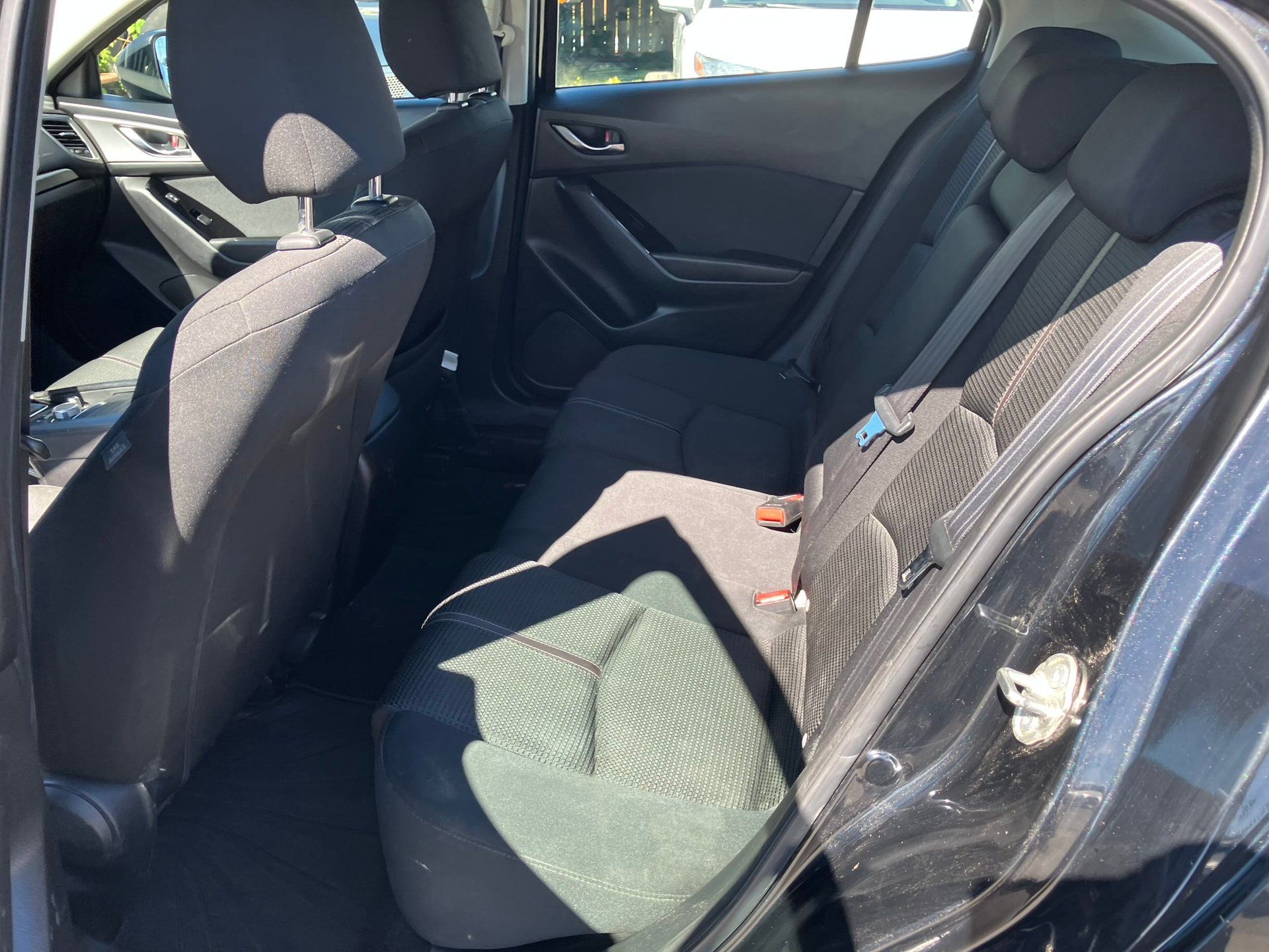 Mazda Mazda3 2018 - Image 14 