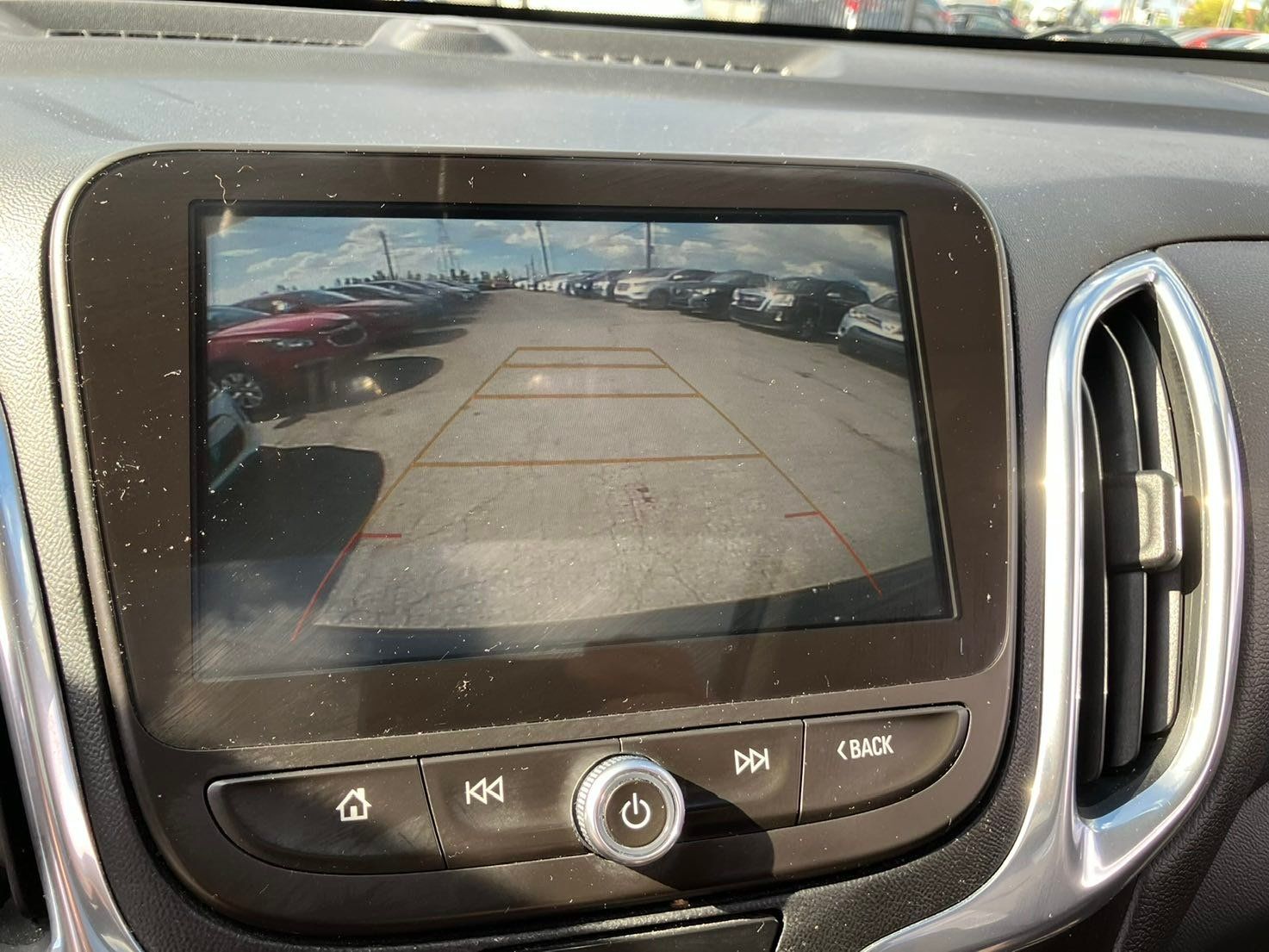 Chevrolet Equinox 2018 - Image 14 