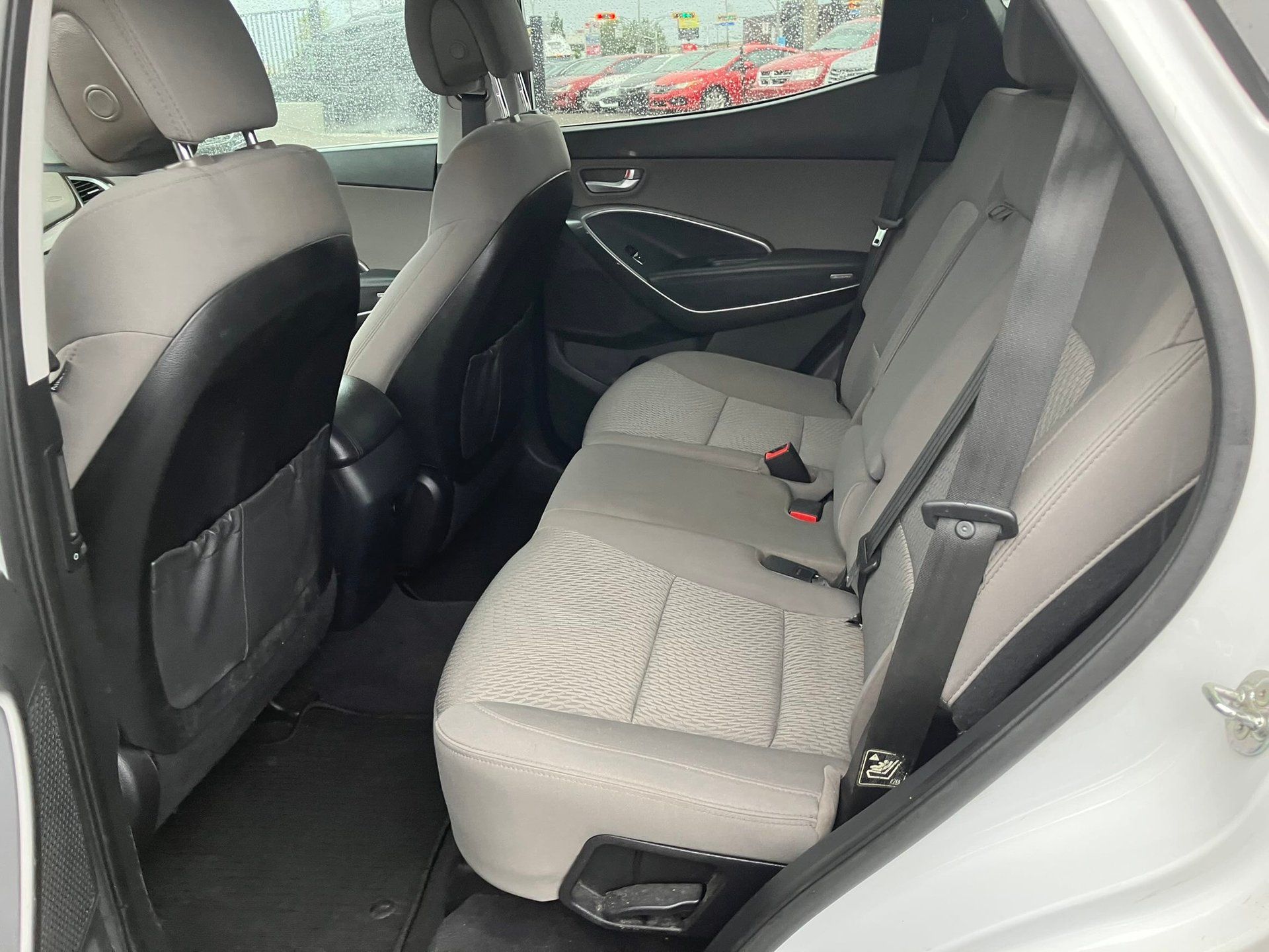 Hyundai Santa Fe Sport 2018 - Image 12 