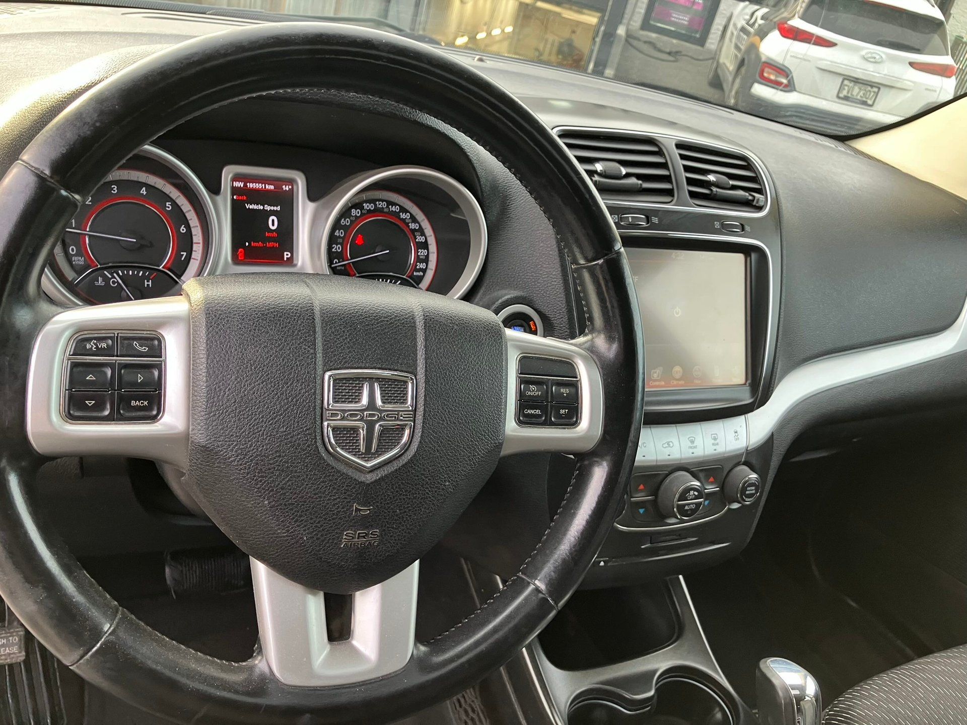Dodge Journey 2011 - Image 11 