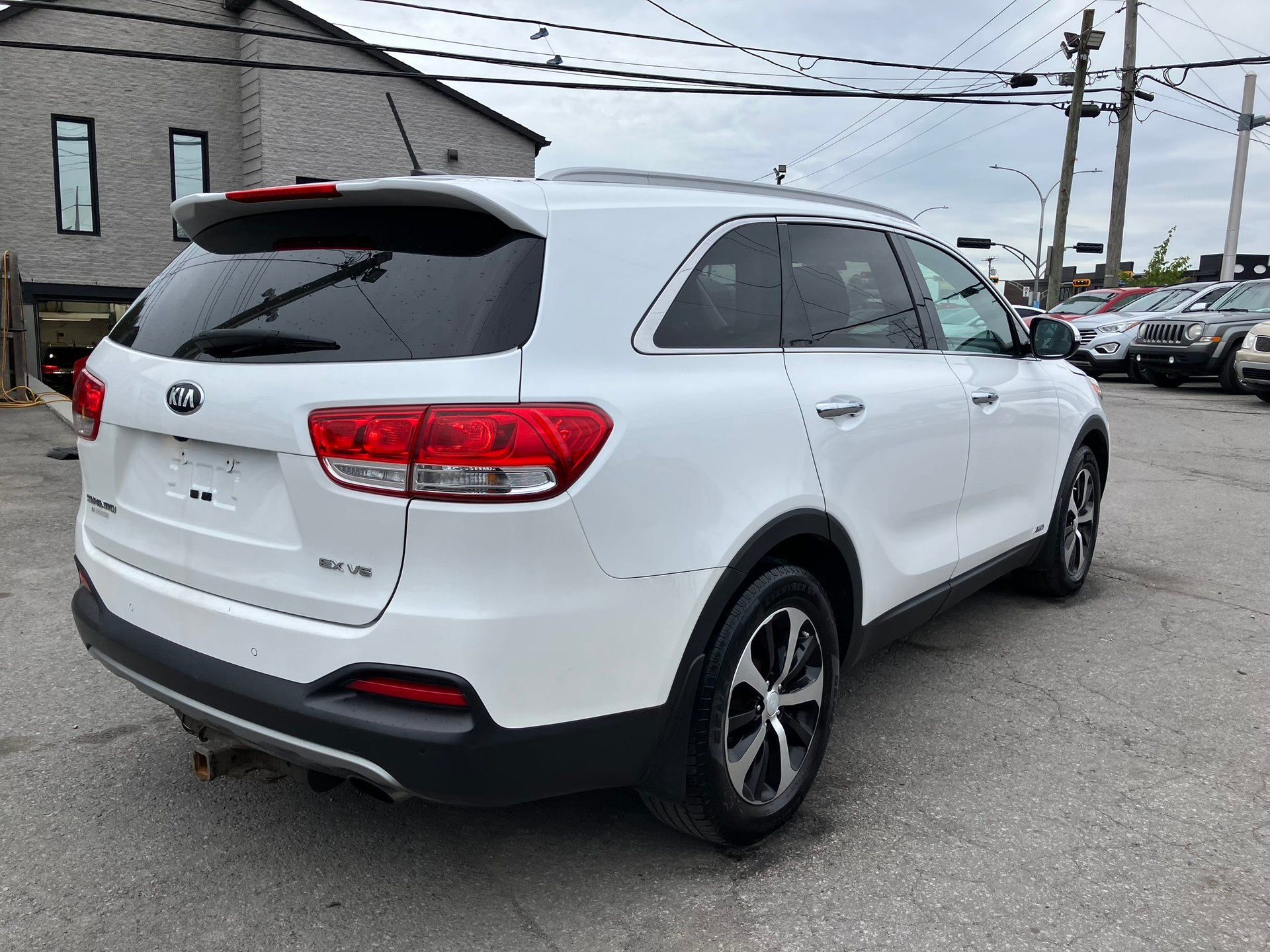 Kia Sorento 2016 - Image 4 