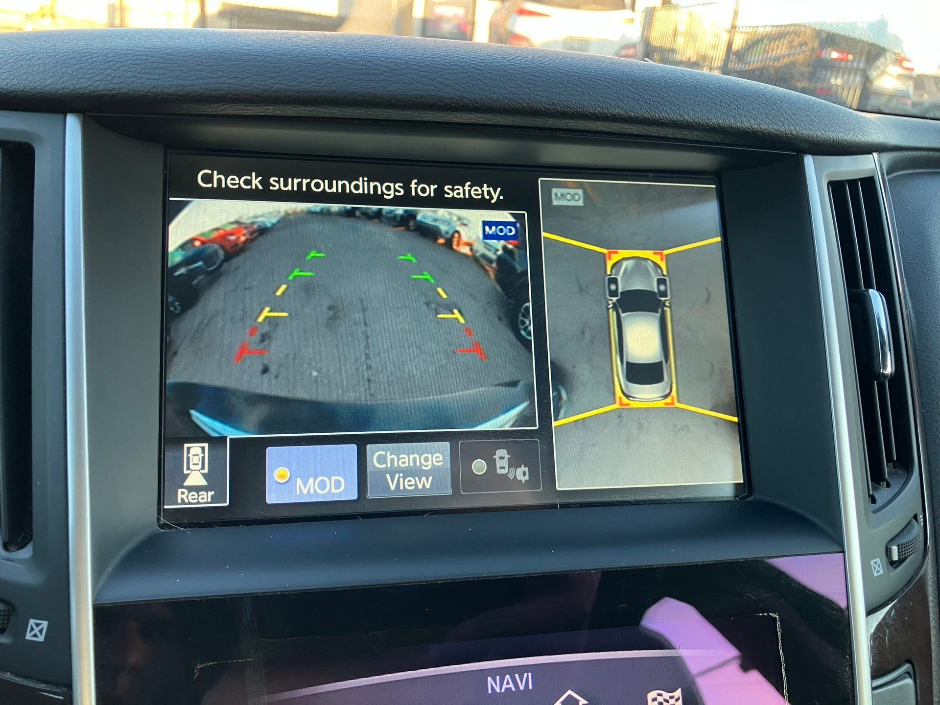 INFINITI Q50 2014 - Image 16 