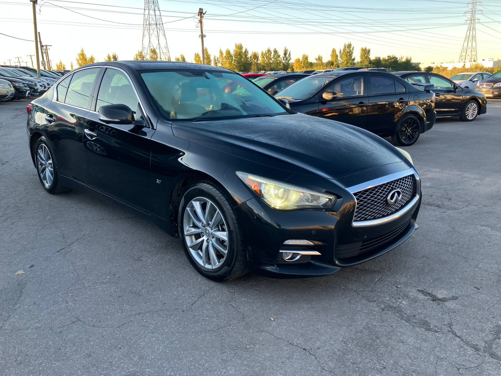 INFINITI Q50 2014 - Image 2 