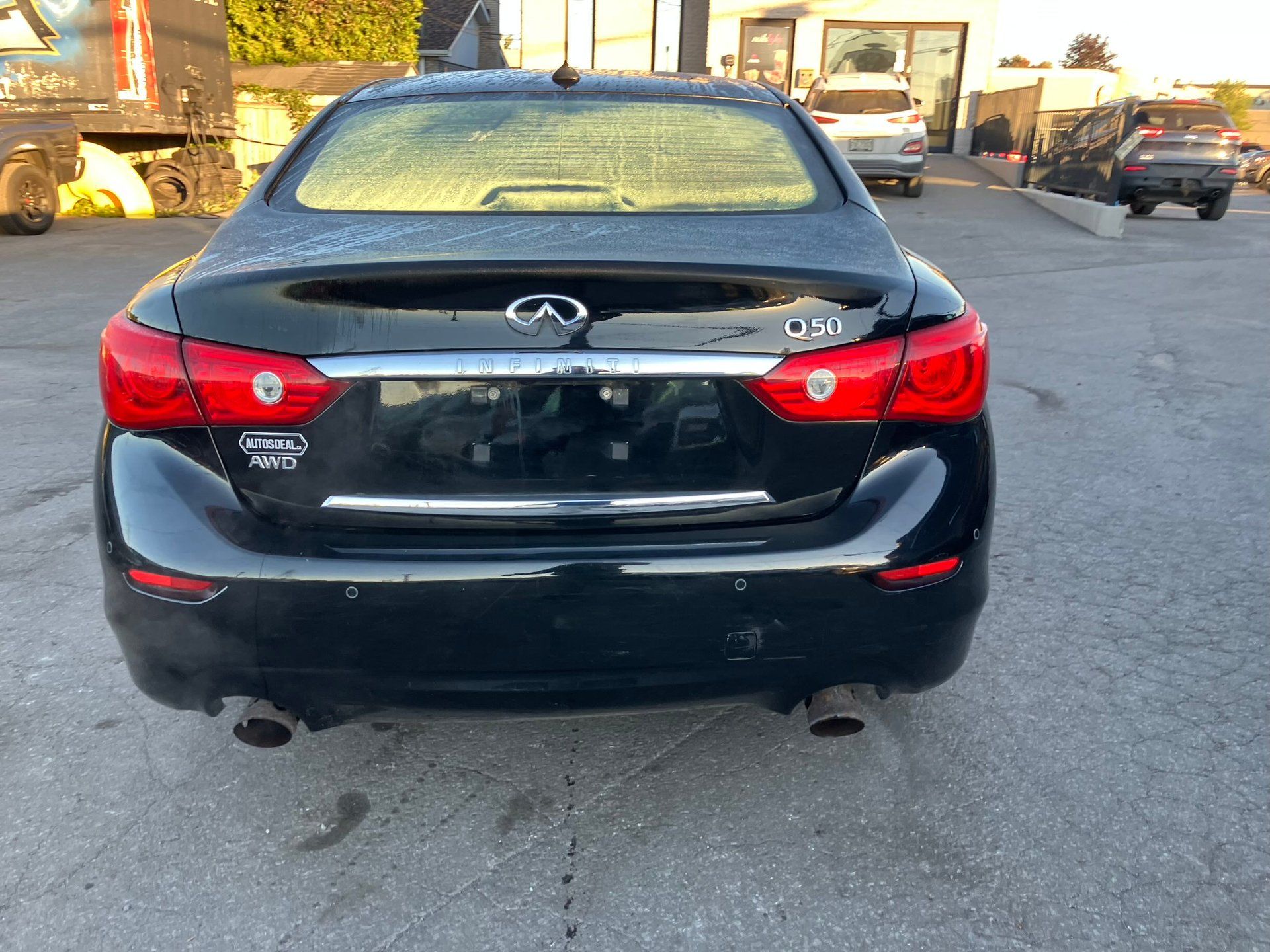 INFINITI Q50 2014 - Image 5 