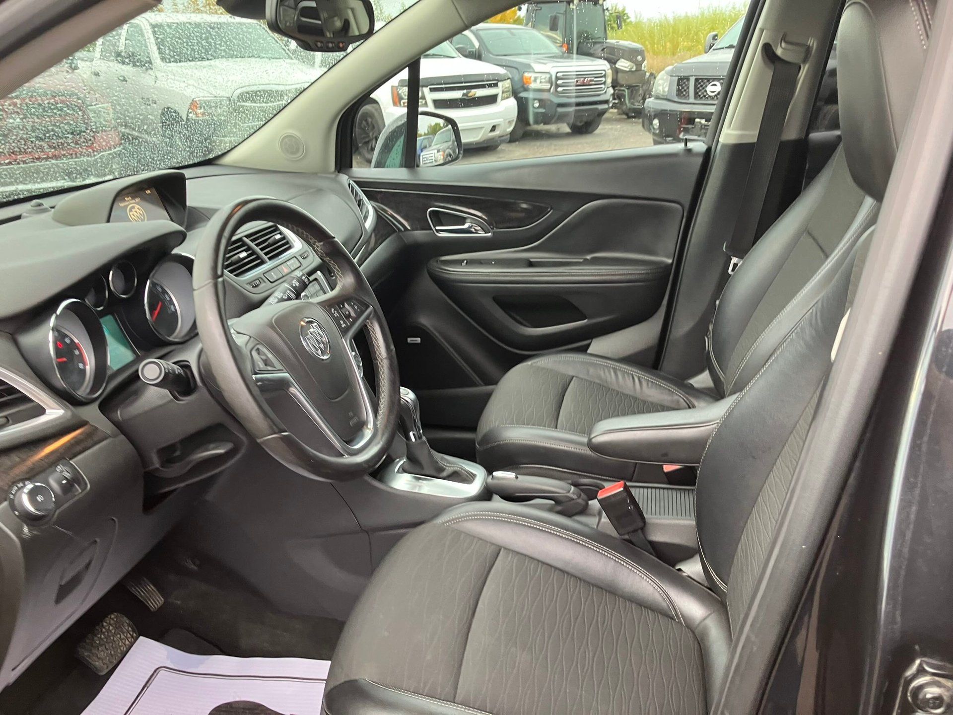 Buick Encore 2016 - Image 11 