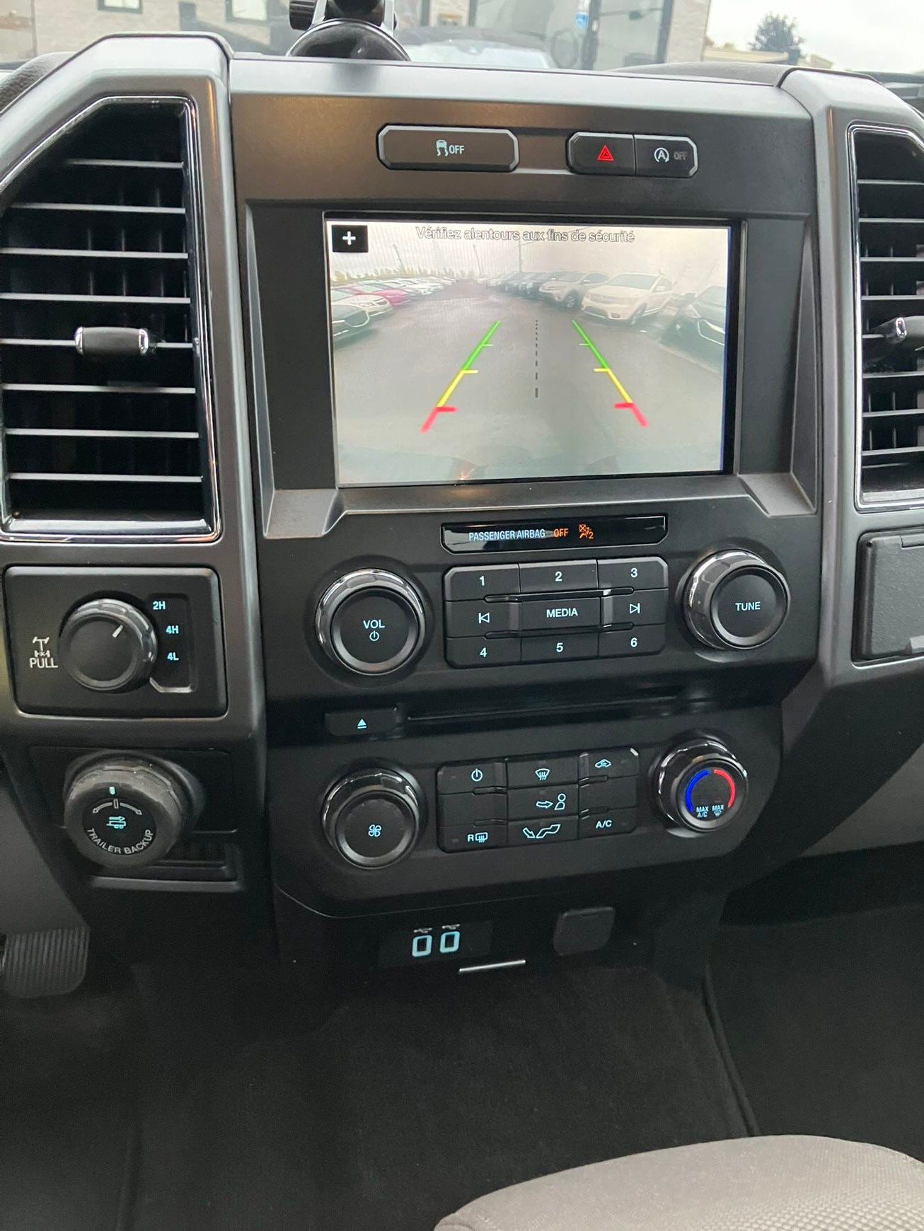 Ford F150 2018 - Image 12 