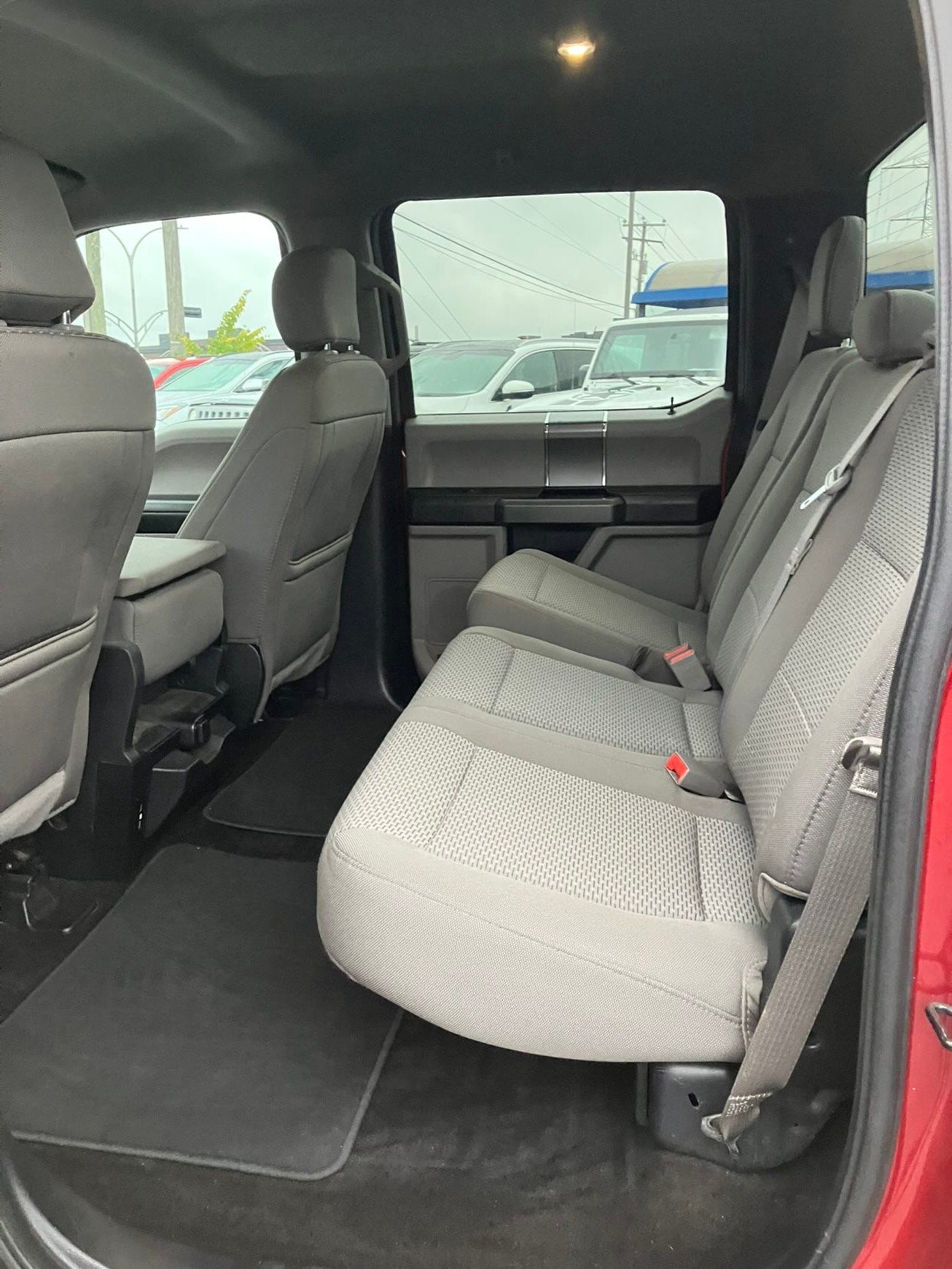 Ford F150 2018 - Image 13 
