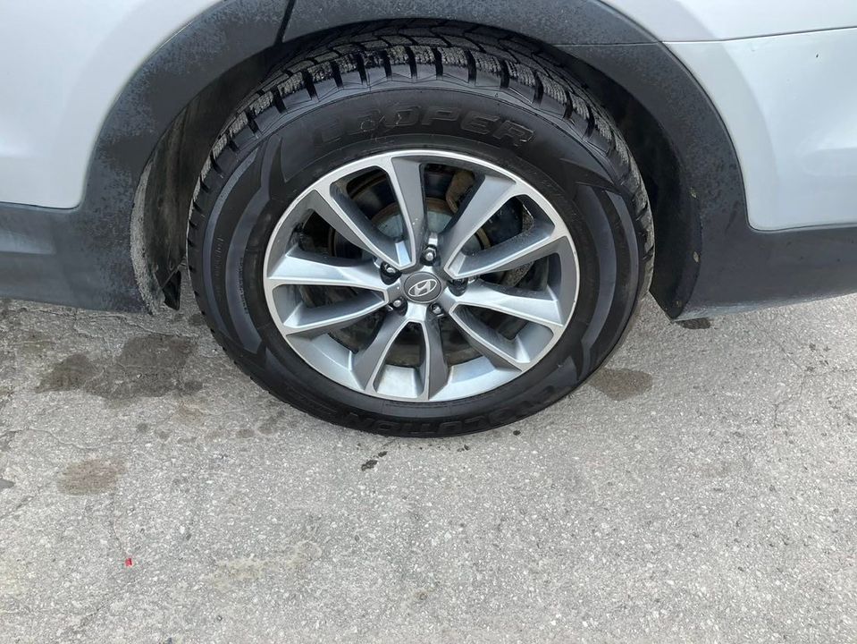 Hyundai Santa Fe XL 2017 - Image 9