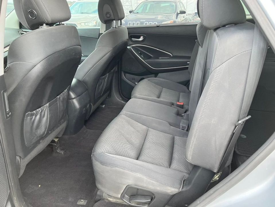 Hyundai Santa Fe XL 2017 - Image 13