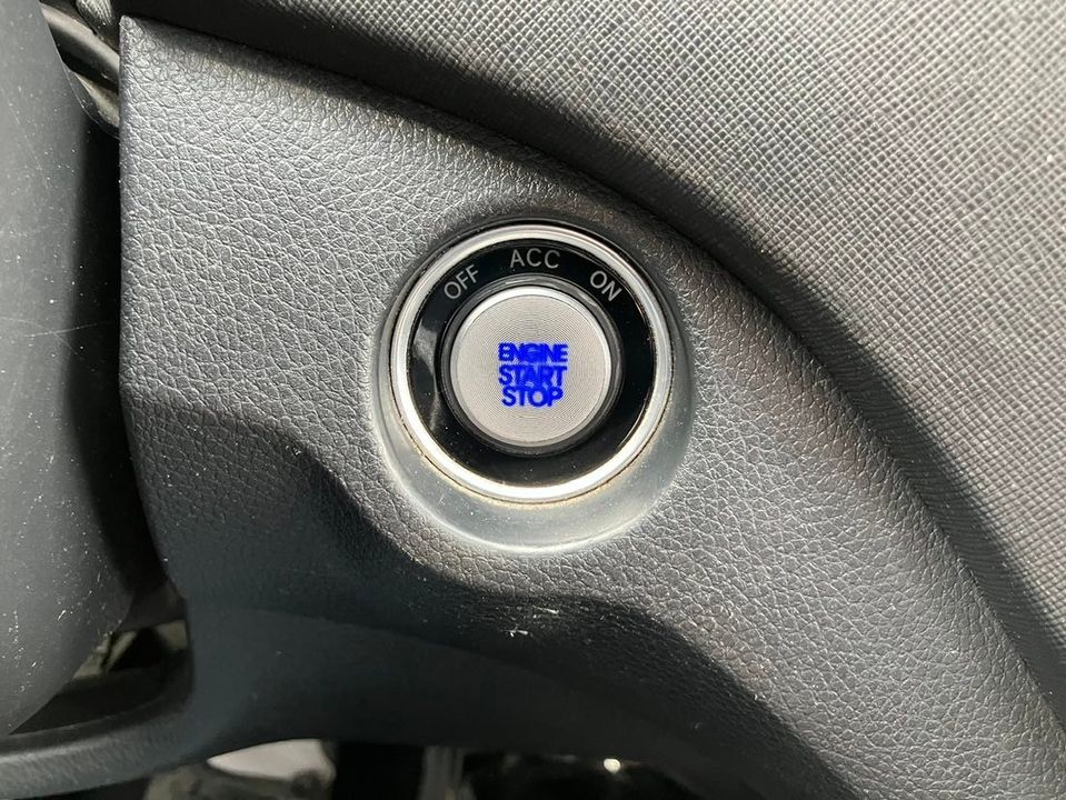 Hyundai Santa Fe XL 2017 - Image 16