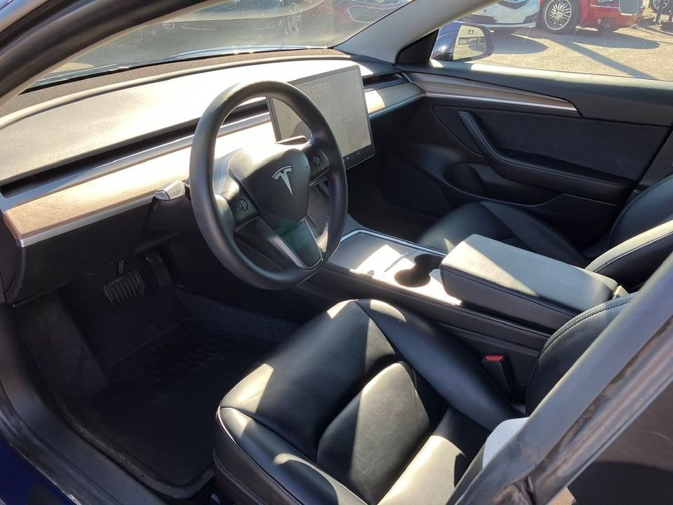 Tesla Model 3 2021 - Image 10