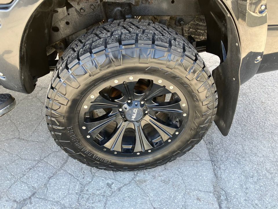 Nissan TITAN XD 2016 - Image 9