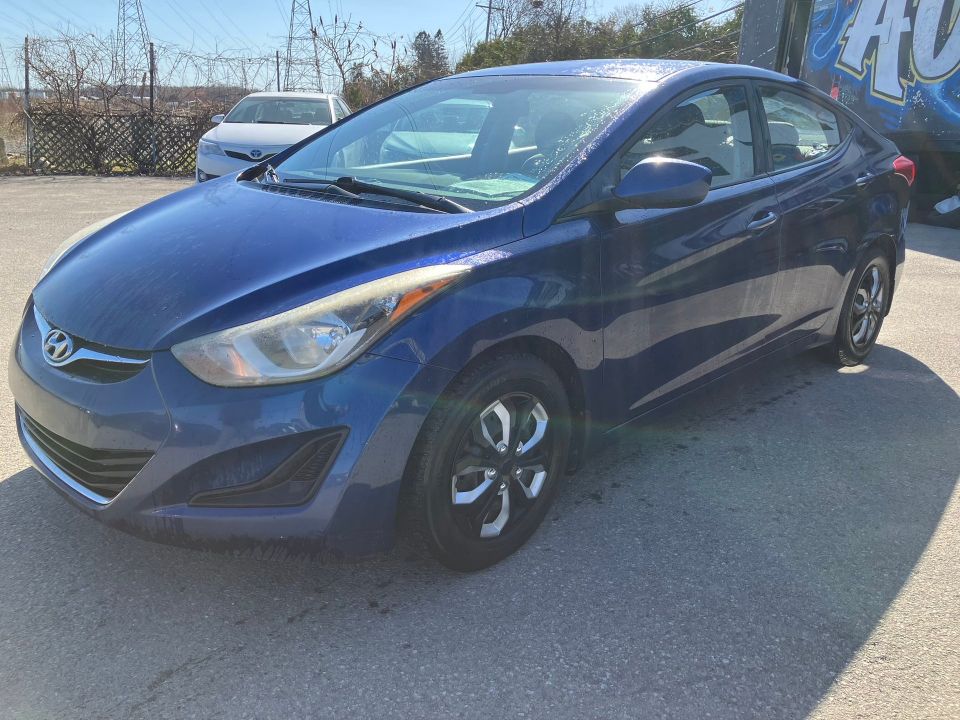 Hyundai Elantra 2016 - Image 1