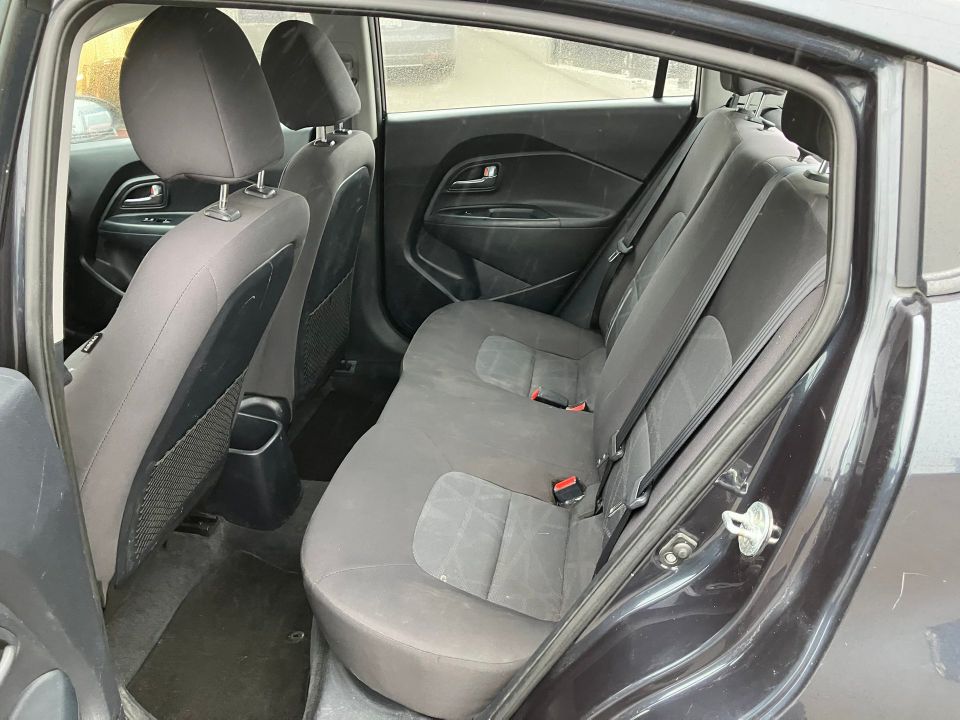 Kia Rio 2016 - Image 13