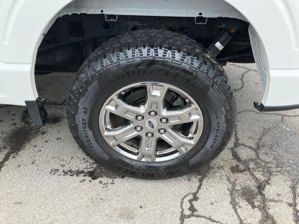 Ford F-150 2022 - Image 9