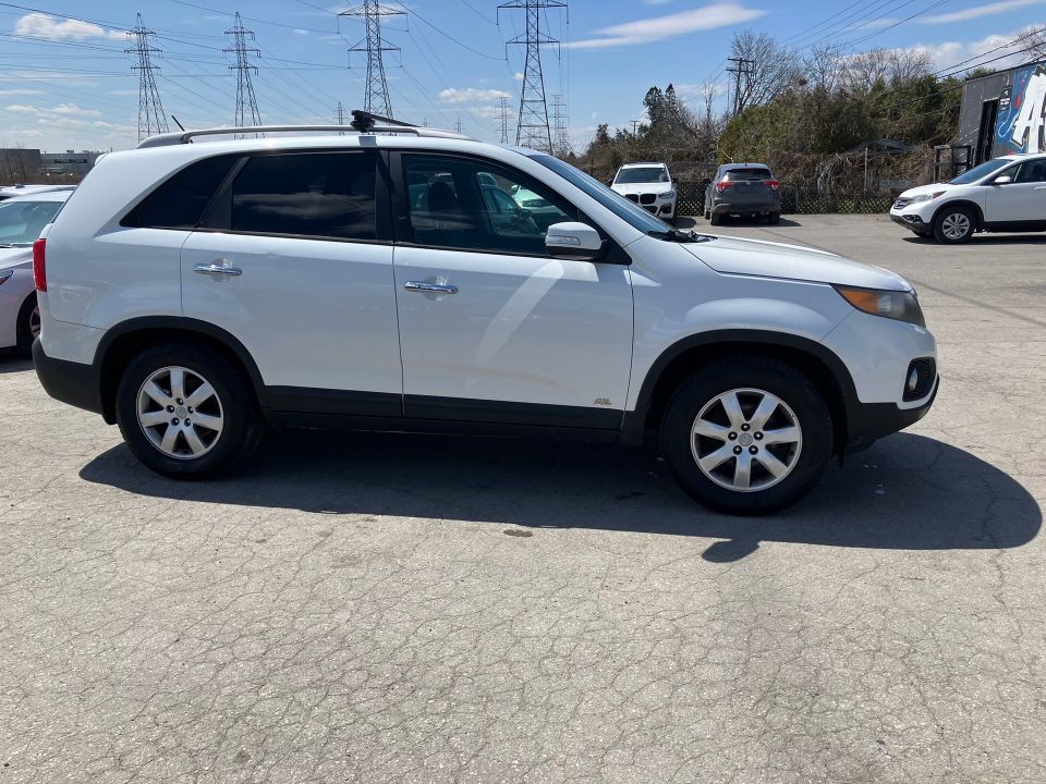 KIA Sorento 2012 - Image 4