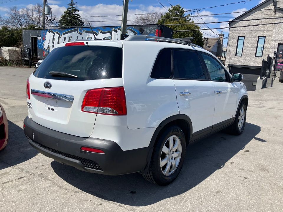 KIA Sorento 2012 - Image 5
