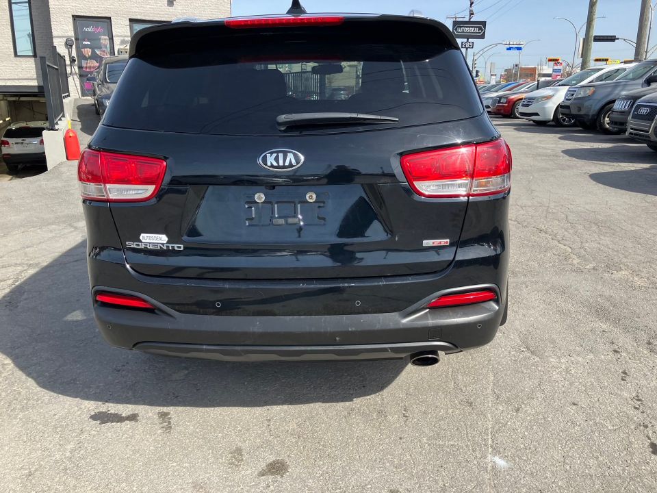 Kia Sorento 2017 - Image 6