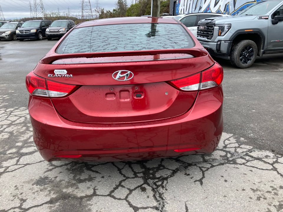 Hyundai Elantra 2013 - Image 6
