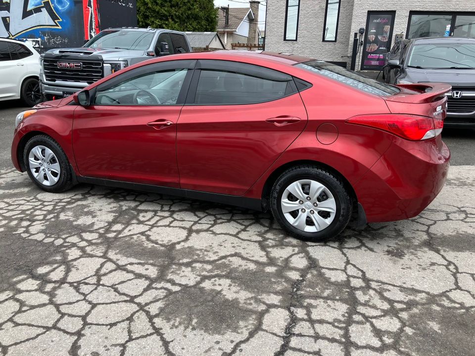 Hyundai Elantra 2013 - Image 8