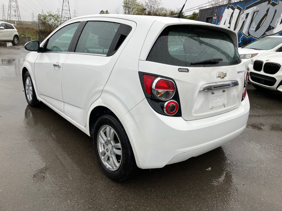 Chevrolet Sonic 2012 - Image 7