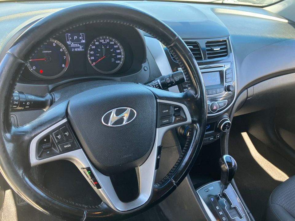 Hyundai Accent 2016 - Image 12
